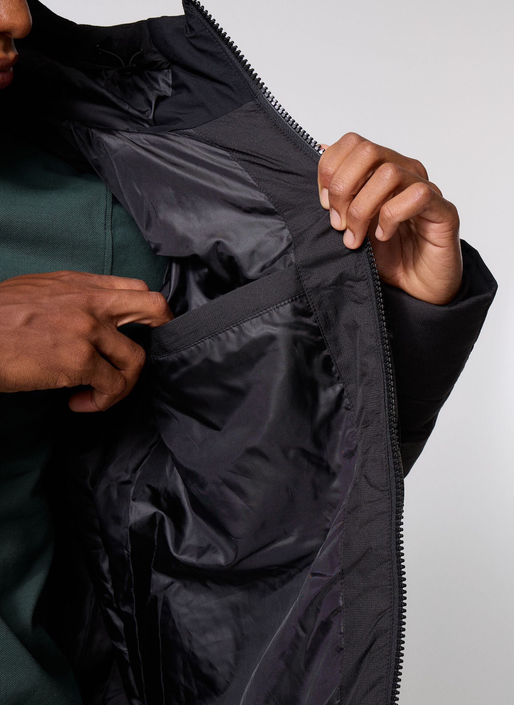 Vestes Wadded Hybrid Jacket homme noir Lyle & Scott Vestes Wadded Hybrid Jacket homme noir JET BLACK