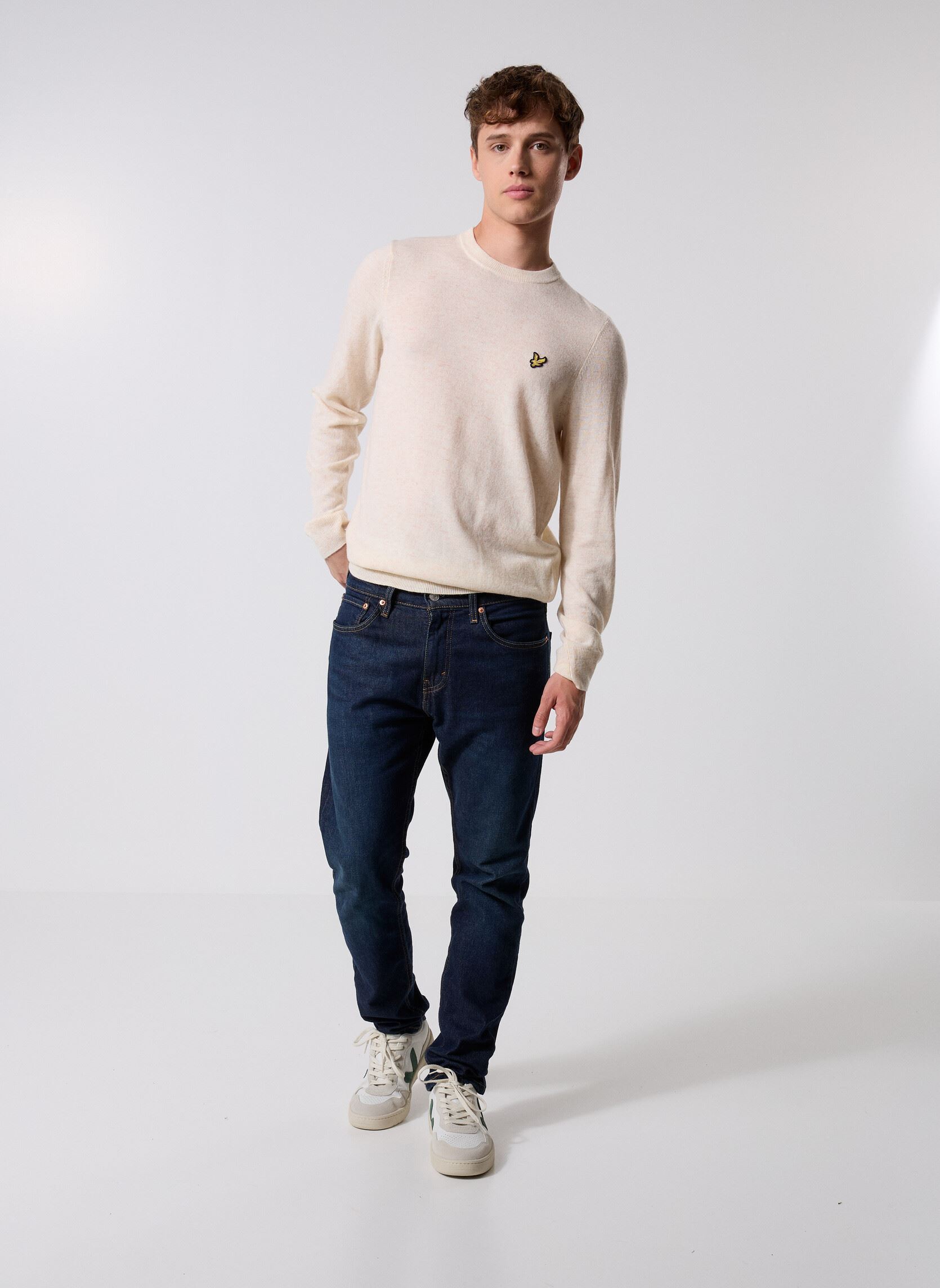 Pulls Lambswool Blend Crew Neck Jumper homme blanc Lyle & Scott Pulls Lambswool Blend Crew Neck Jumper homme blanc DROP CLOTH MARL