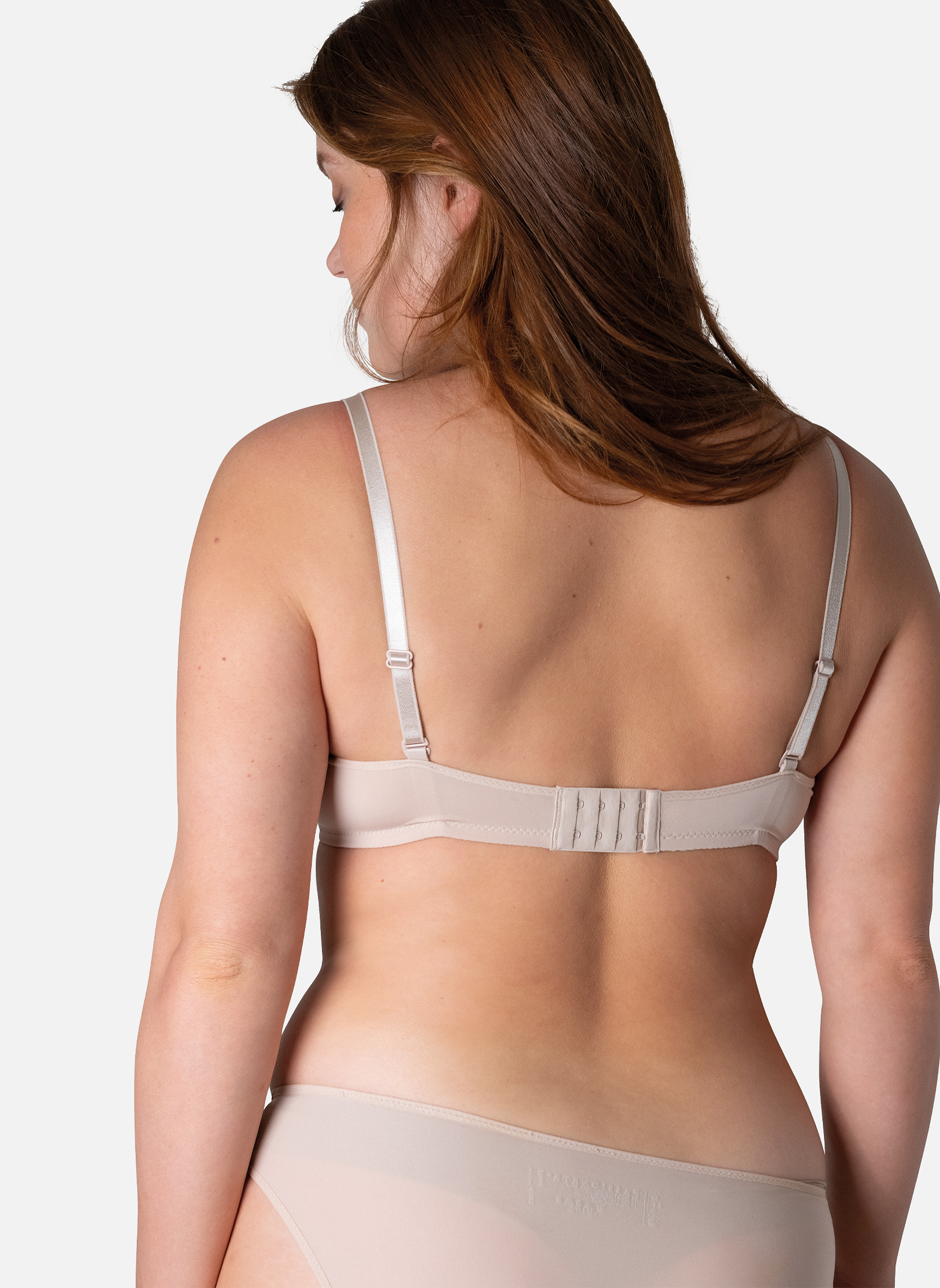 Brassières MISS JOY femme beige Passionata Brassières MISS JOY femme beige Beige