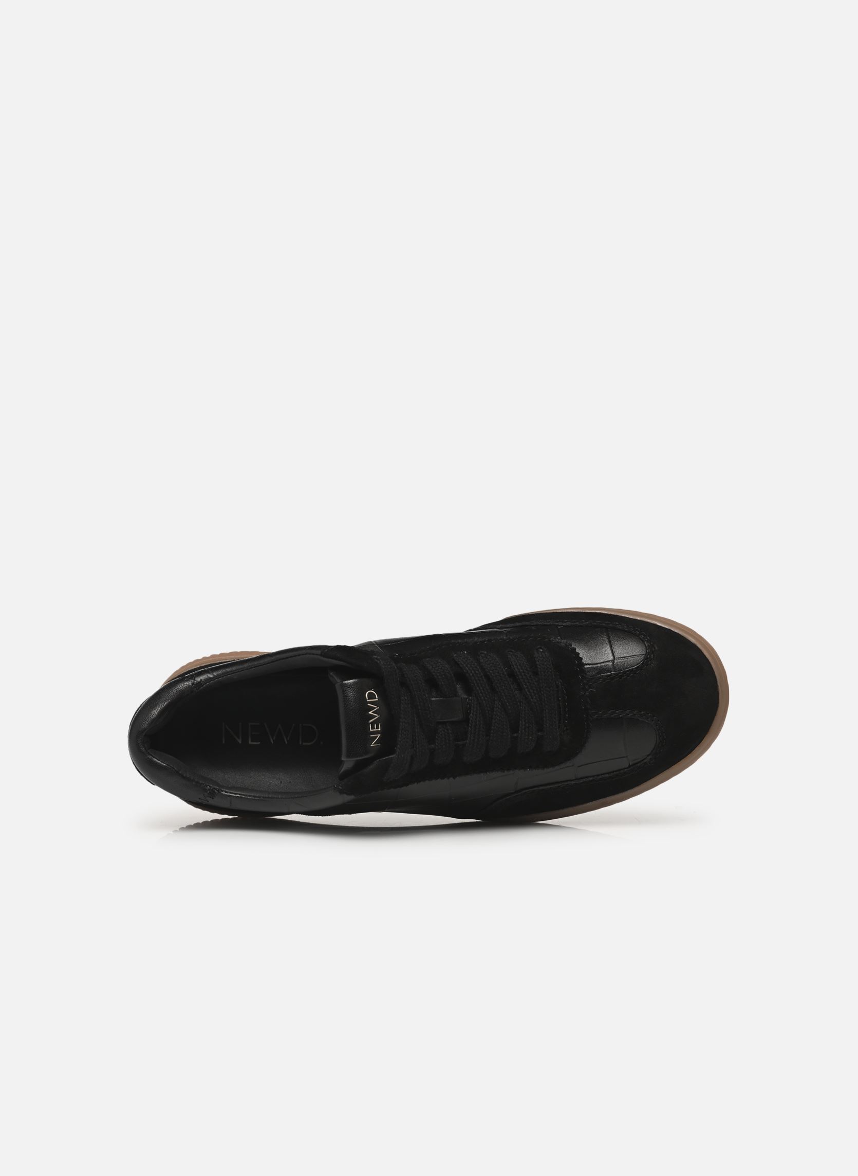 Baskets basses 23607-45 femme noir NEWD. Baskets basses 23607-45 femme noir BLACK COMB