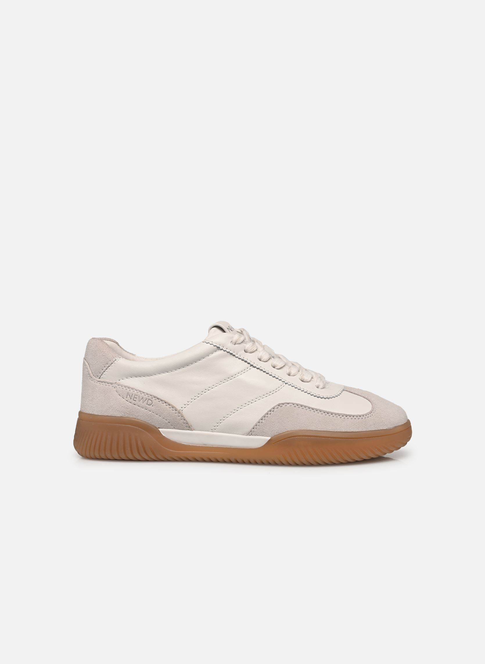 Lage sneakers 23607-45 dames wit NEWD. Lage sneakers 23607-45 dames wit WHITE COMB