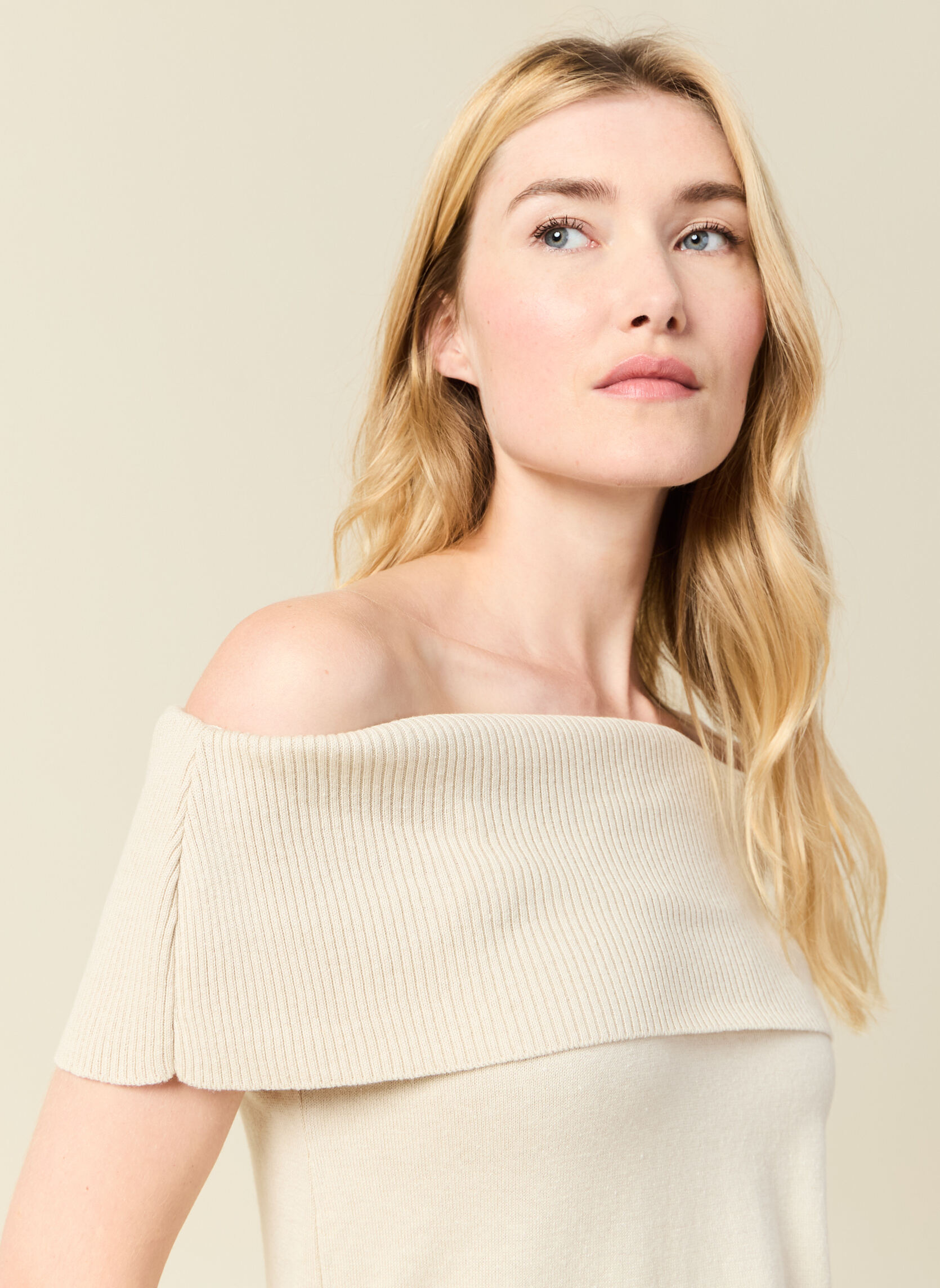 Pulls MARILYNETOF femme beige Bonobo Pulls MARILYNETOF femme beige Beige