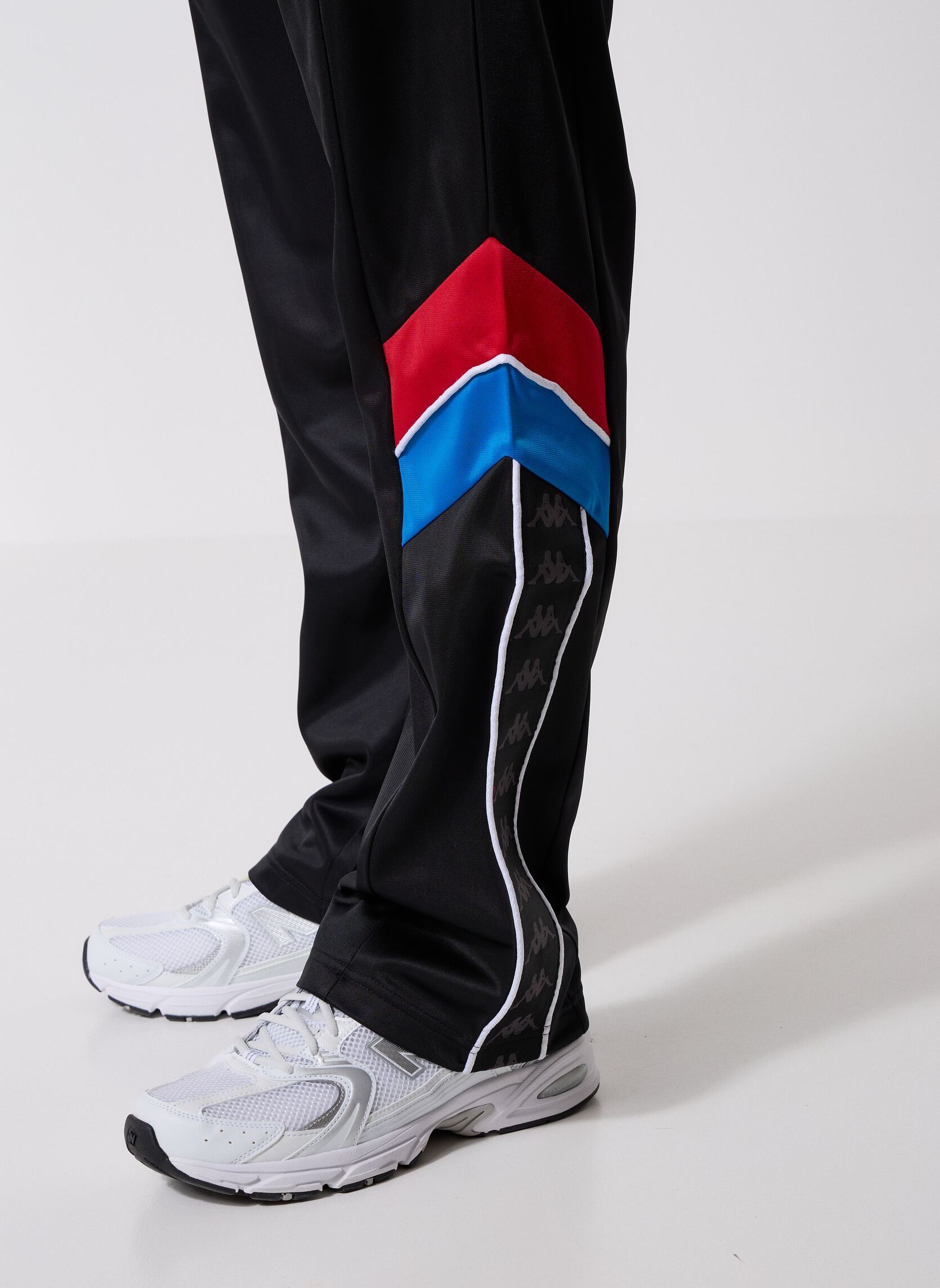 Jogginghosen 222 BANDA ORESTE herren schwarz Kappa Jogginghosen 222 BANDA ORESTE herren schwarz BLACK/RED RACING/BLUE SEA