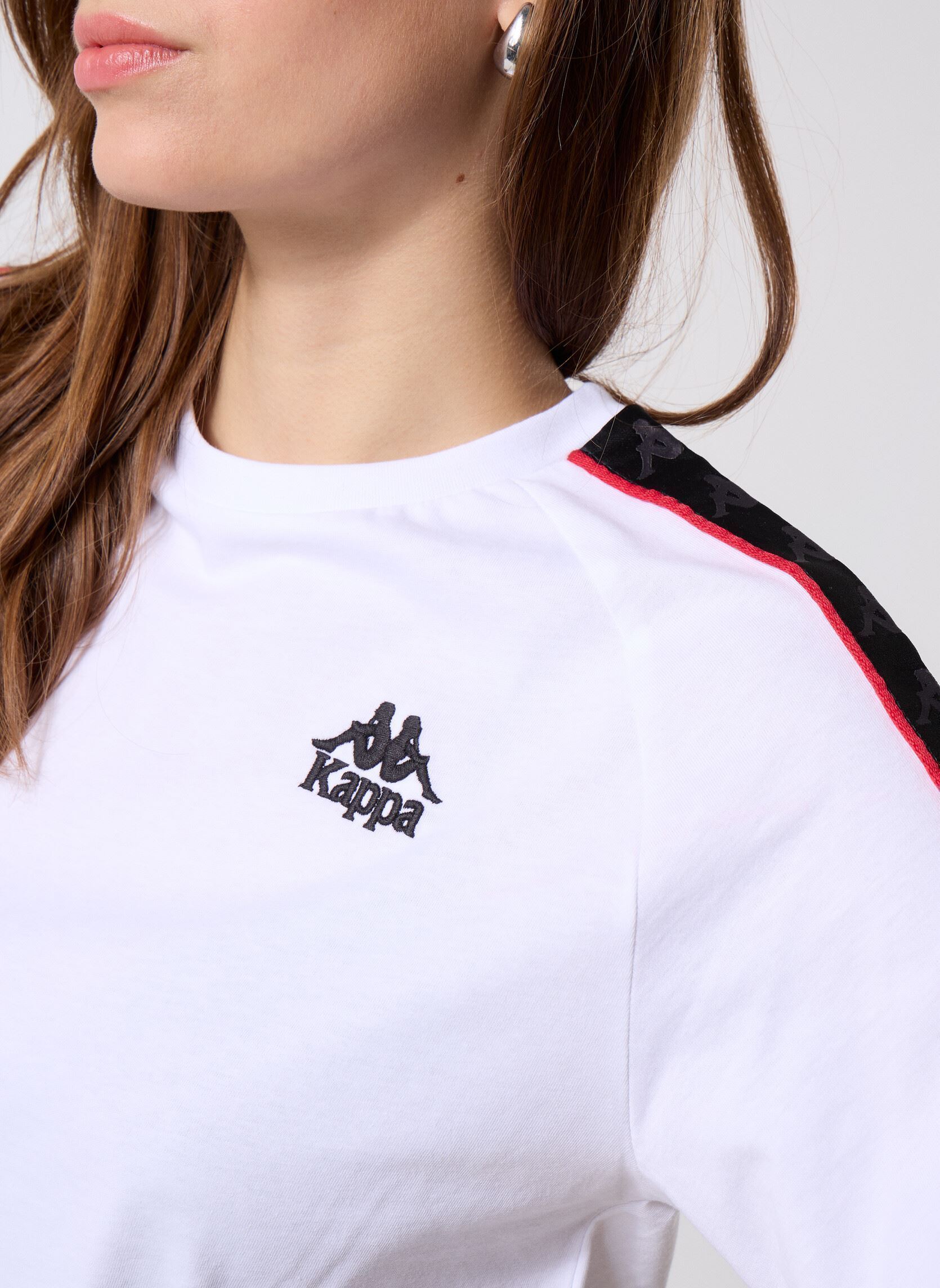 Tee-shirts manches courtes 222 BANDA ADI femme blanc Kappa Tee-shirts manches courtes 222 BANDA ADI femme blanc WHITE/BLACK/RED RACING