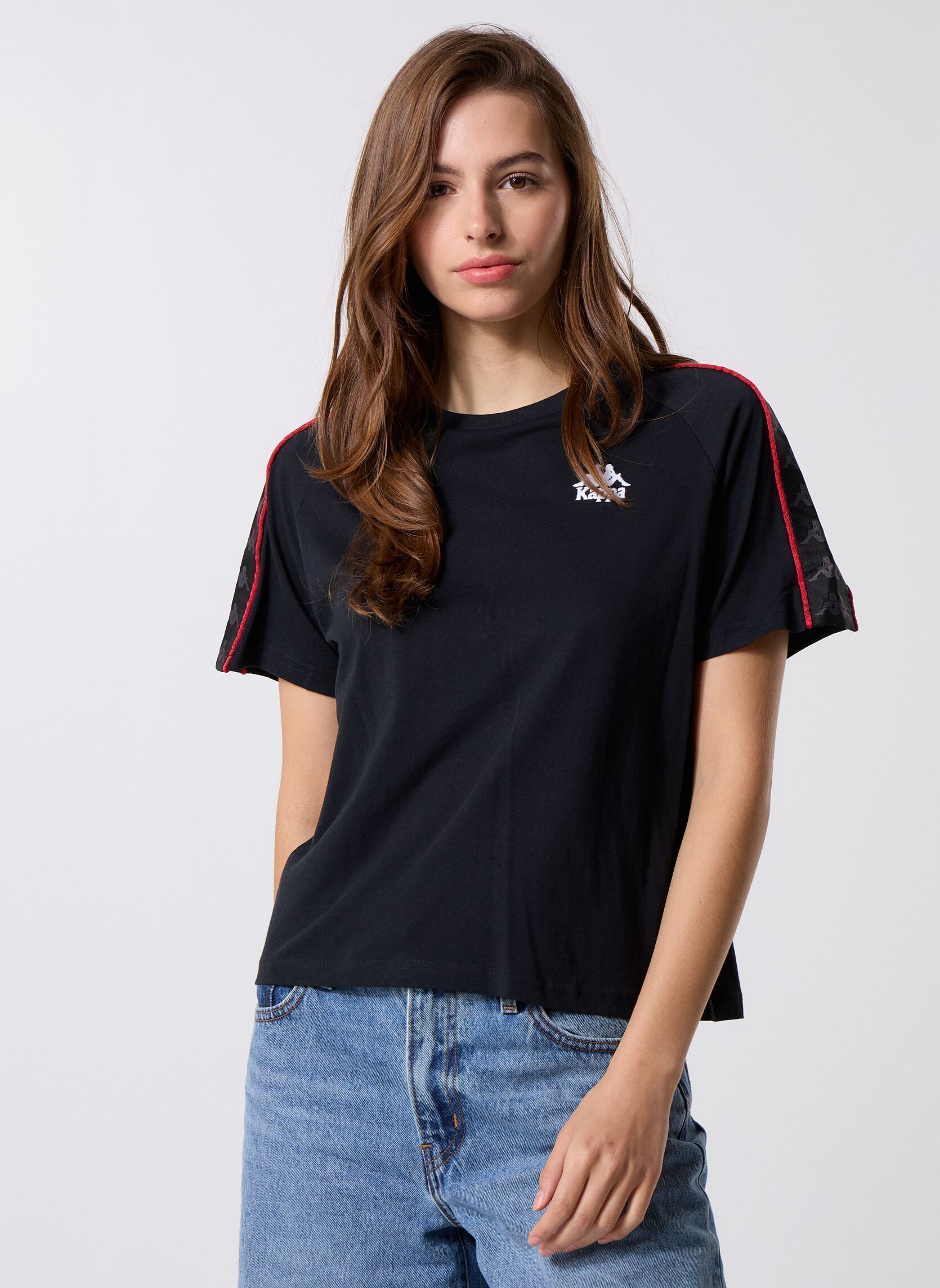 Tee-shirts manches courtes 222 BANDA ADI femme noir Kappa Tee-shirts manches courtes 222 BANDA ADI femme noir BLACK/RED RACING/WHITE