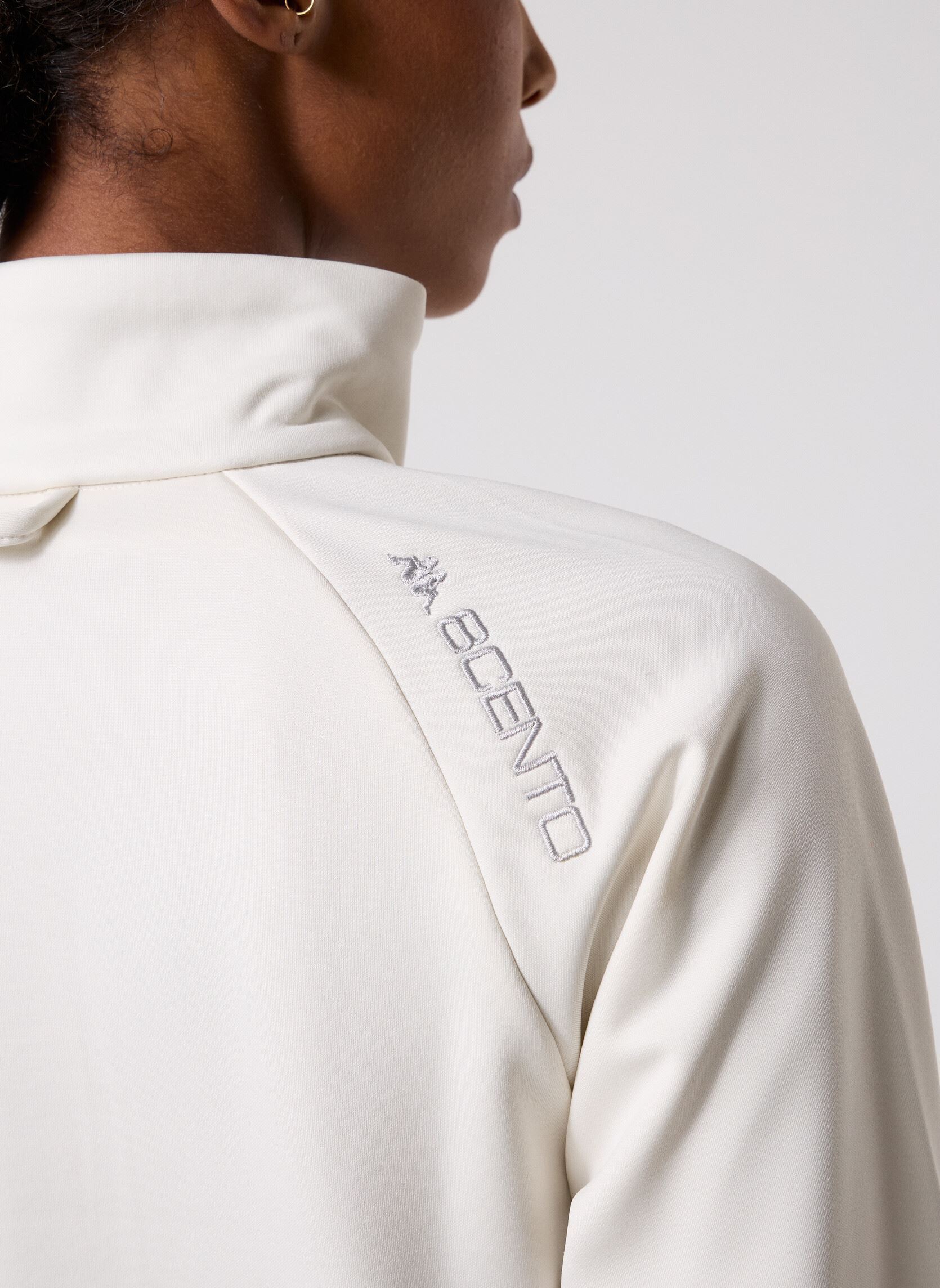 Fleece-Jacken 8CENTO 821 weiß Kappa Fleece-Jacken 8CENTO 821 weiß WHITE COCONUT/BLACK