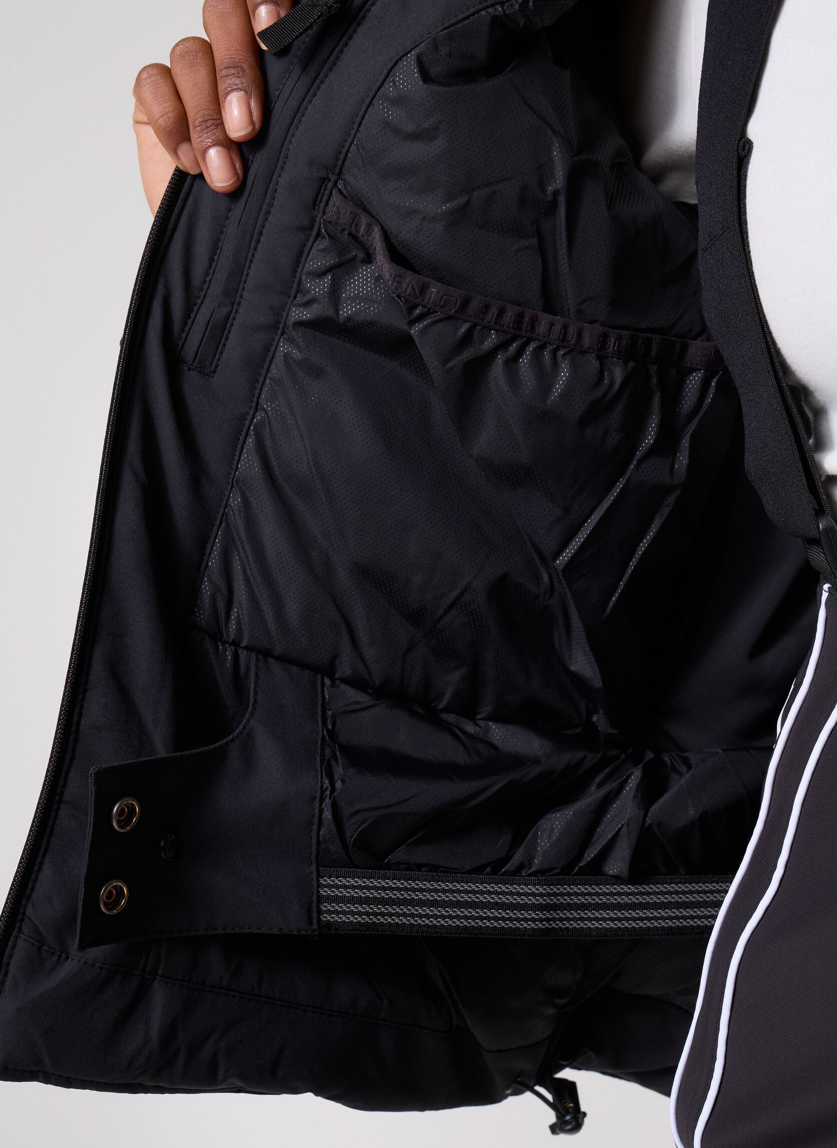 Winterjas 8CENTO 810 dames zwart Kappa Winterjas 8CENTO 810 dames zwart BLACK DK