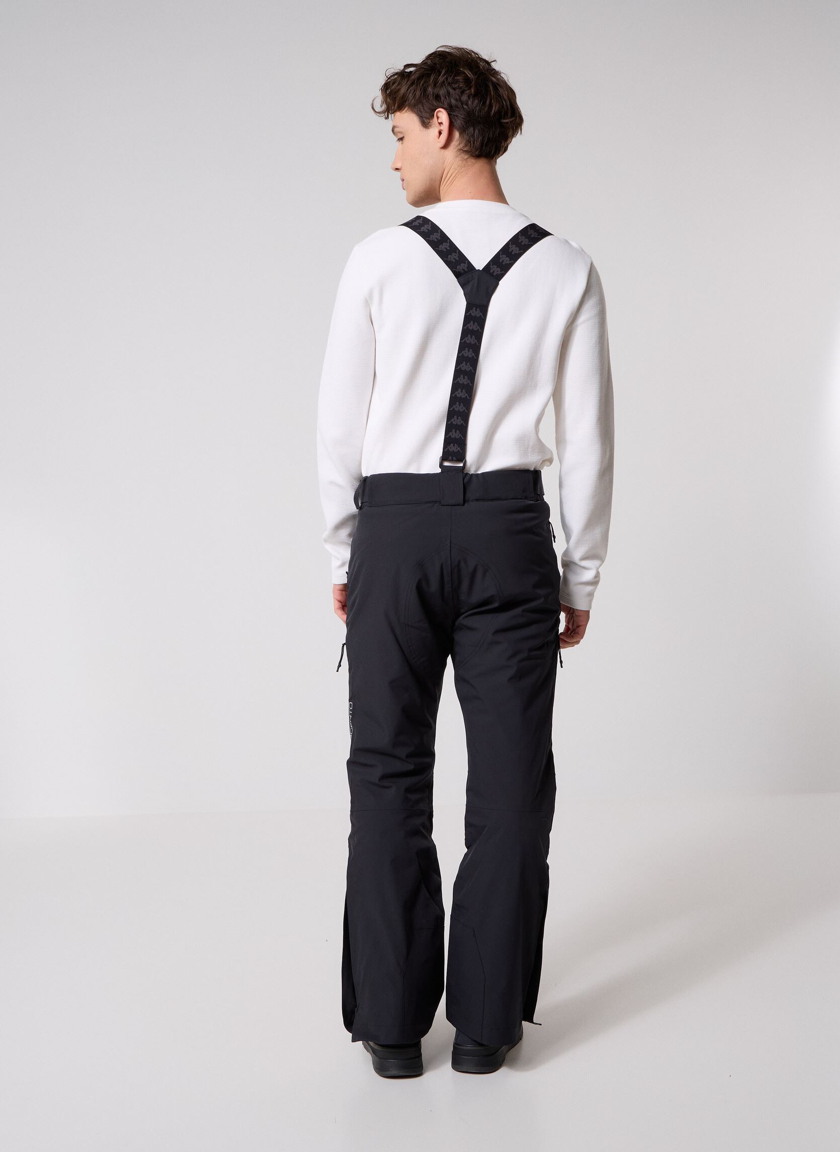 Pantalons droits 8CENTO 864 homme noir Kappa Pantalons droits 8CENTO 864 homme noir BLACK DK