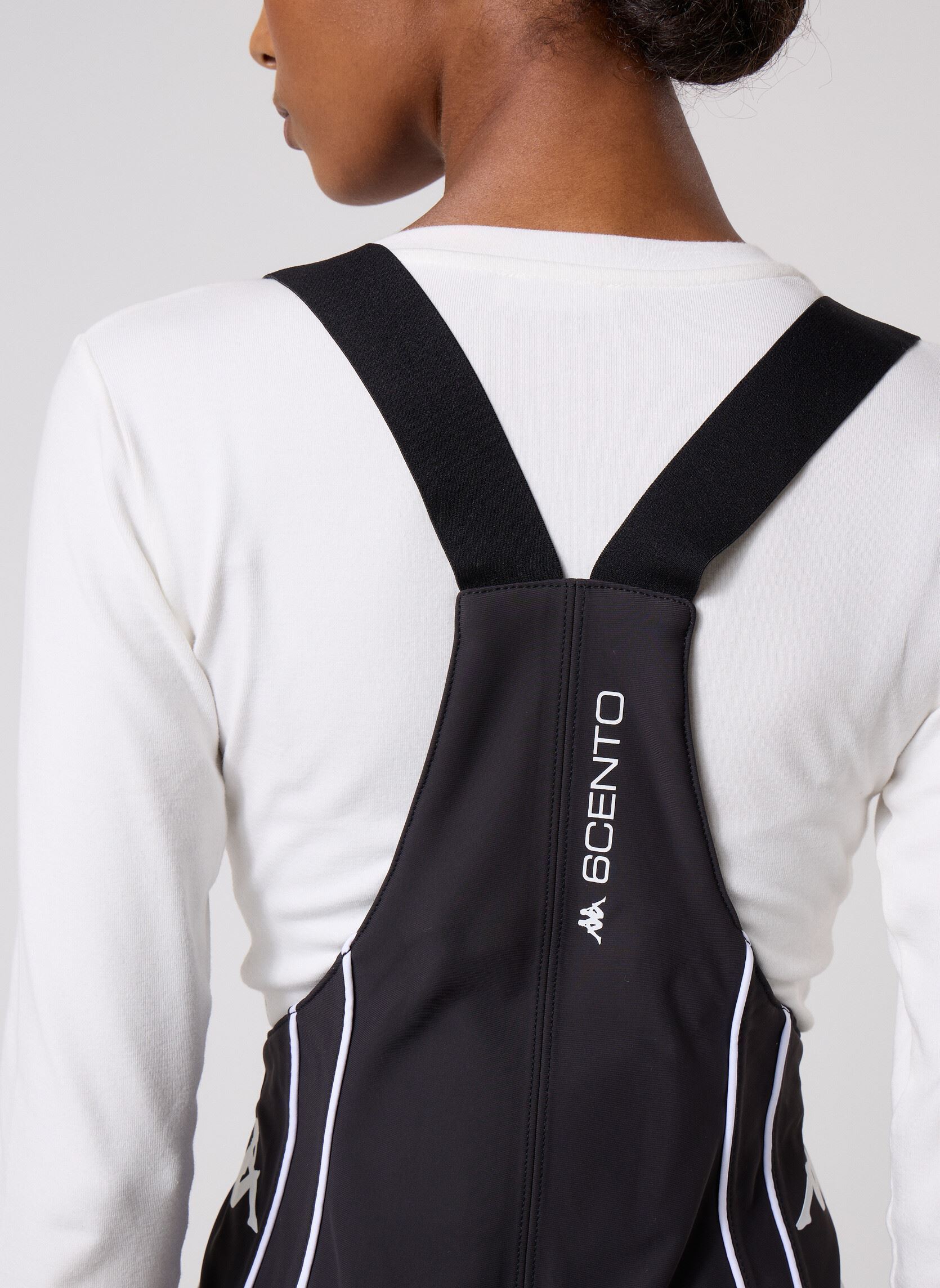 Rechte broeken 6CENTO 685 222 BANDA dames zwart Kappa Rechte broeken 6CENTO 685 222 BANDA dames zwart BLACK/WHITE