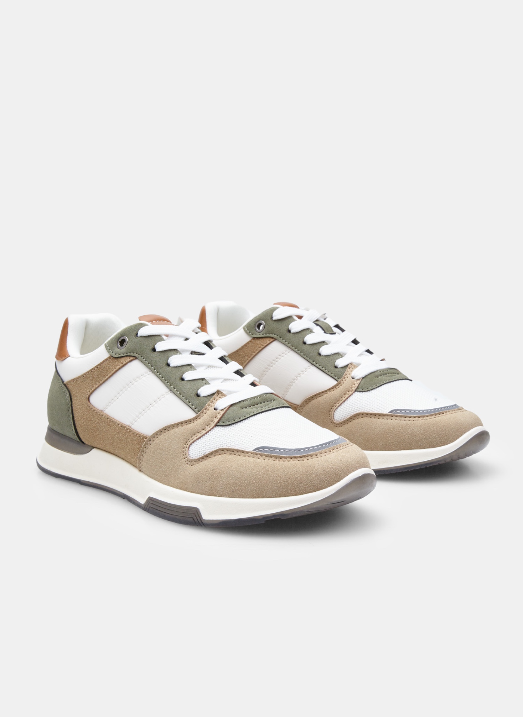 Baskets basses 8491392 homme beige Bata Baskets basses 8491392 homme beige Beige