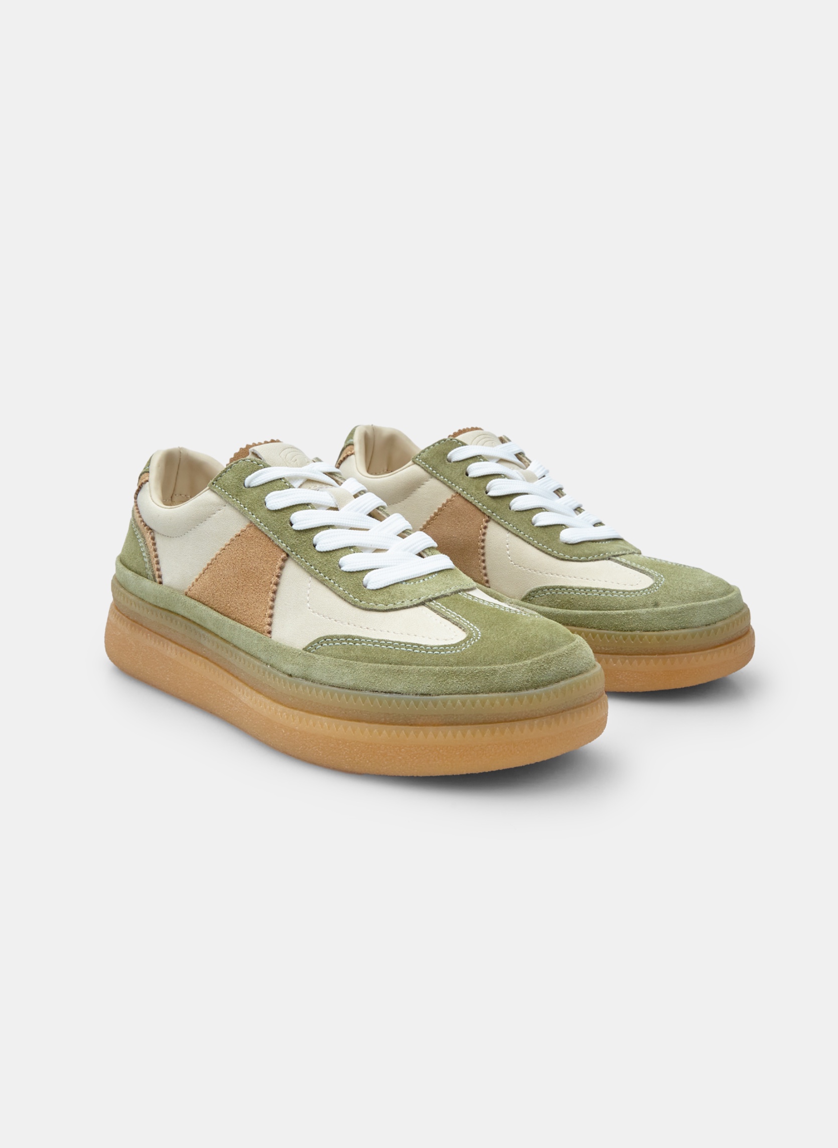 Baskets basses 5437583 femme vert Bata Baskets basses 5437583 femme vert Vert