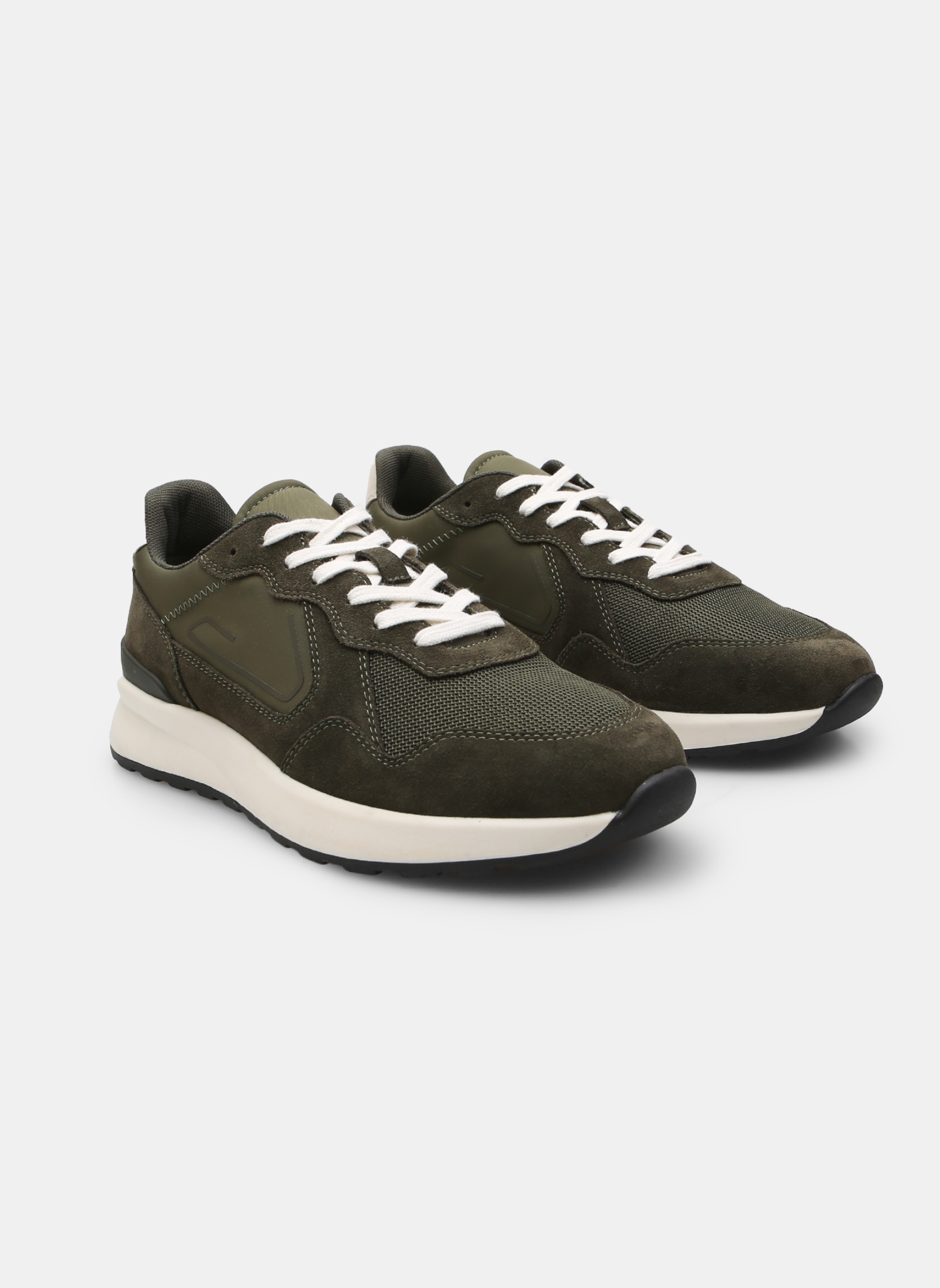 Baskets basses 8437372 homme vert Bata Baskets basses 8437372 homme vert Vert