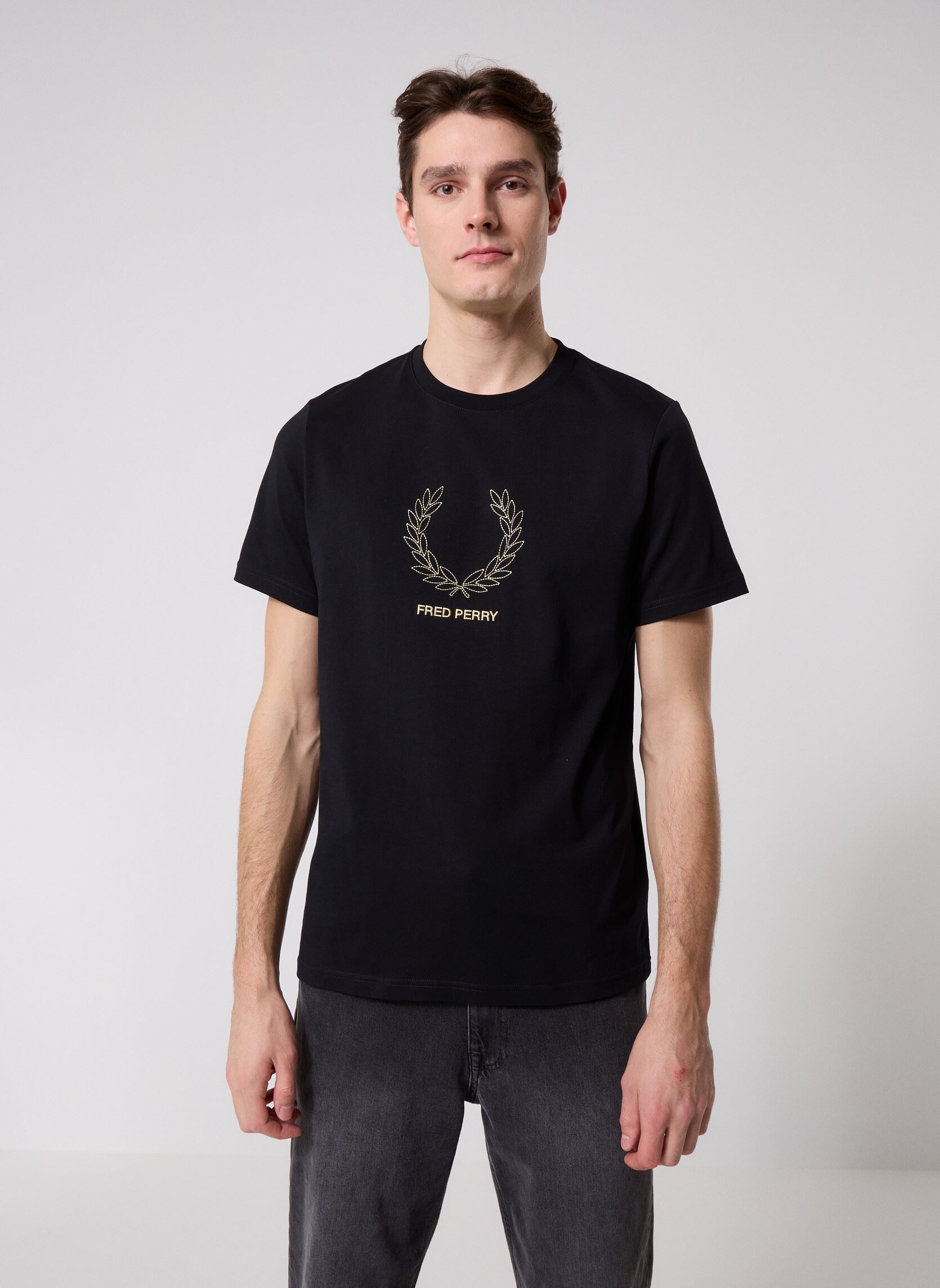 Kurzarm-T-Shirts Outline Laurel Wreath T-Shirt herren schwarz Fred Perry Kurzarm-T-Shirts Outline Laurel Wreath T-Shirt herren schwarz Black