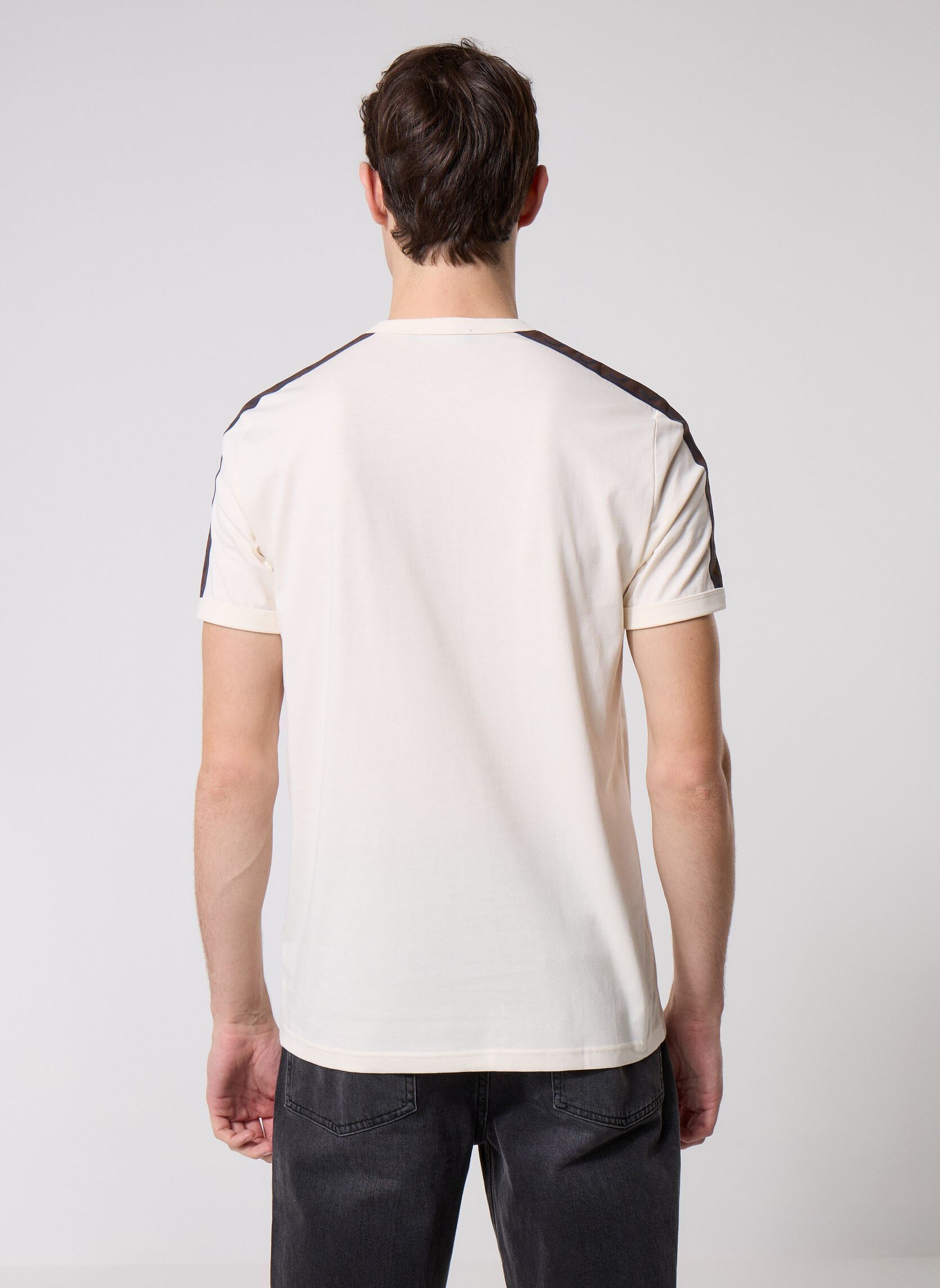 Kurzarm-T-Shirts Contrast Tape Ringer T-Shirt herren weiß Fred Perry Kurzarm-T-Shirts Contrast Tape Ringer T-Shirt herren weiß ECRU/BURNTOBACCO