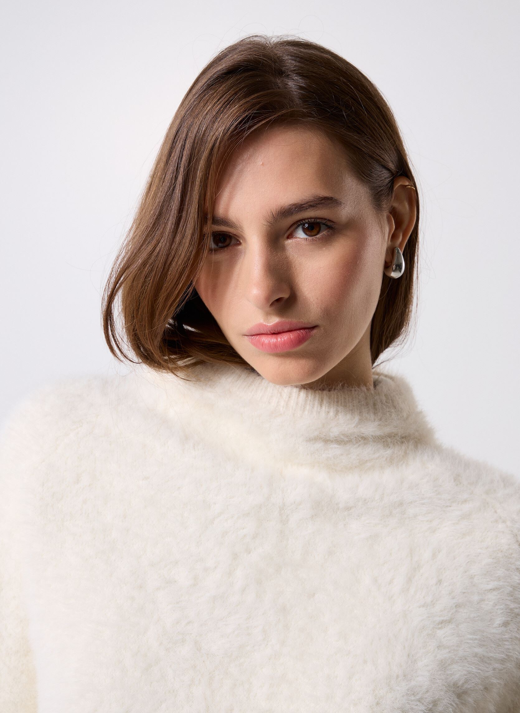 Hoodies Antonina Pull dames wit Gertrude Hoodies Antonina Pull dames wit CREME