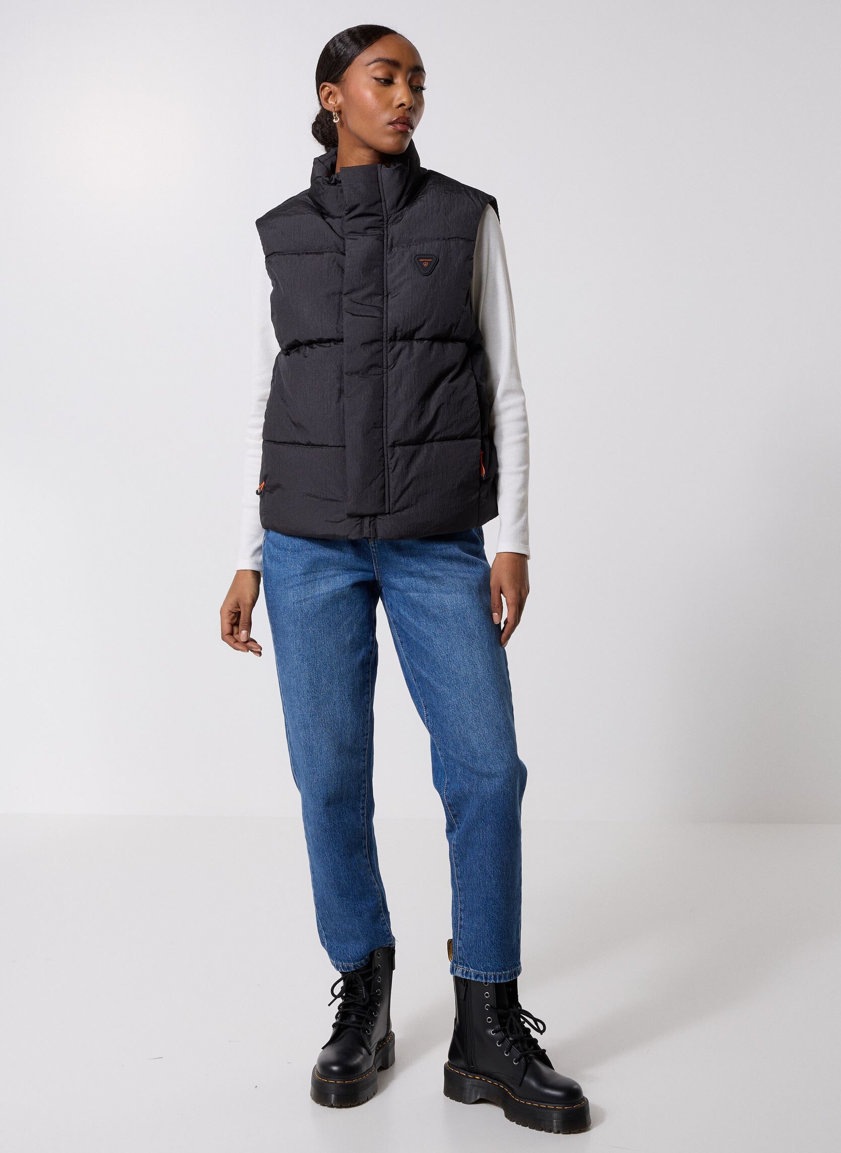 Daunenwesten Cesario-R Doudoune schwarz Gertrude Daunenwesten Cesario-R Doudoune schwarz BLACK