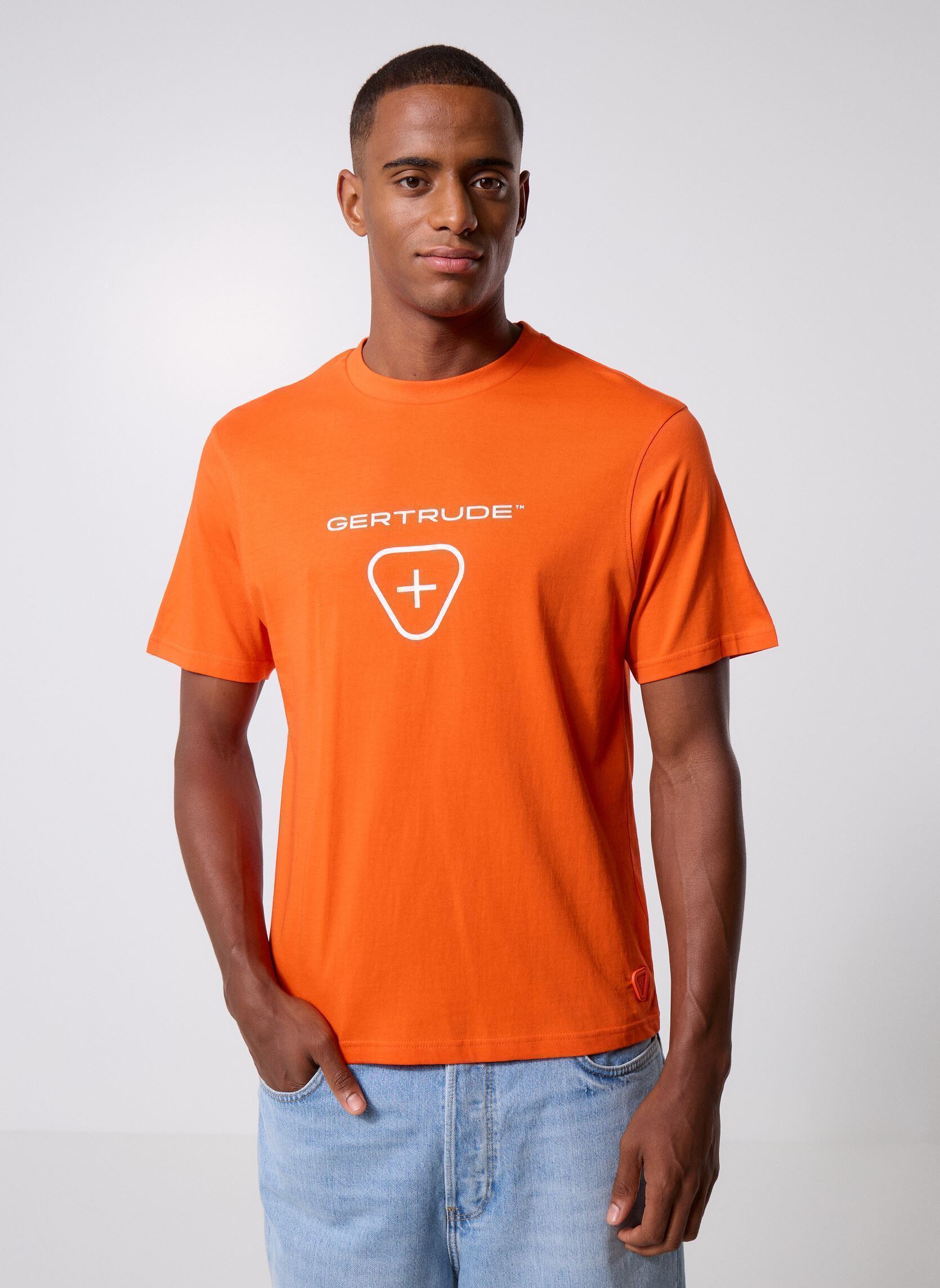 Tee-shirts manches courtes Leonce Logo Tee-Shirt homme orange Gertrude Tee-shirts manches courtes Leonce Logo Tee-Shirt homme orange ROUGET