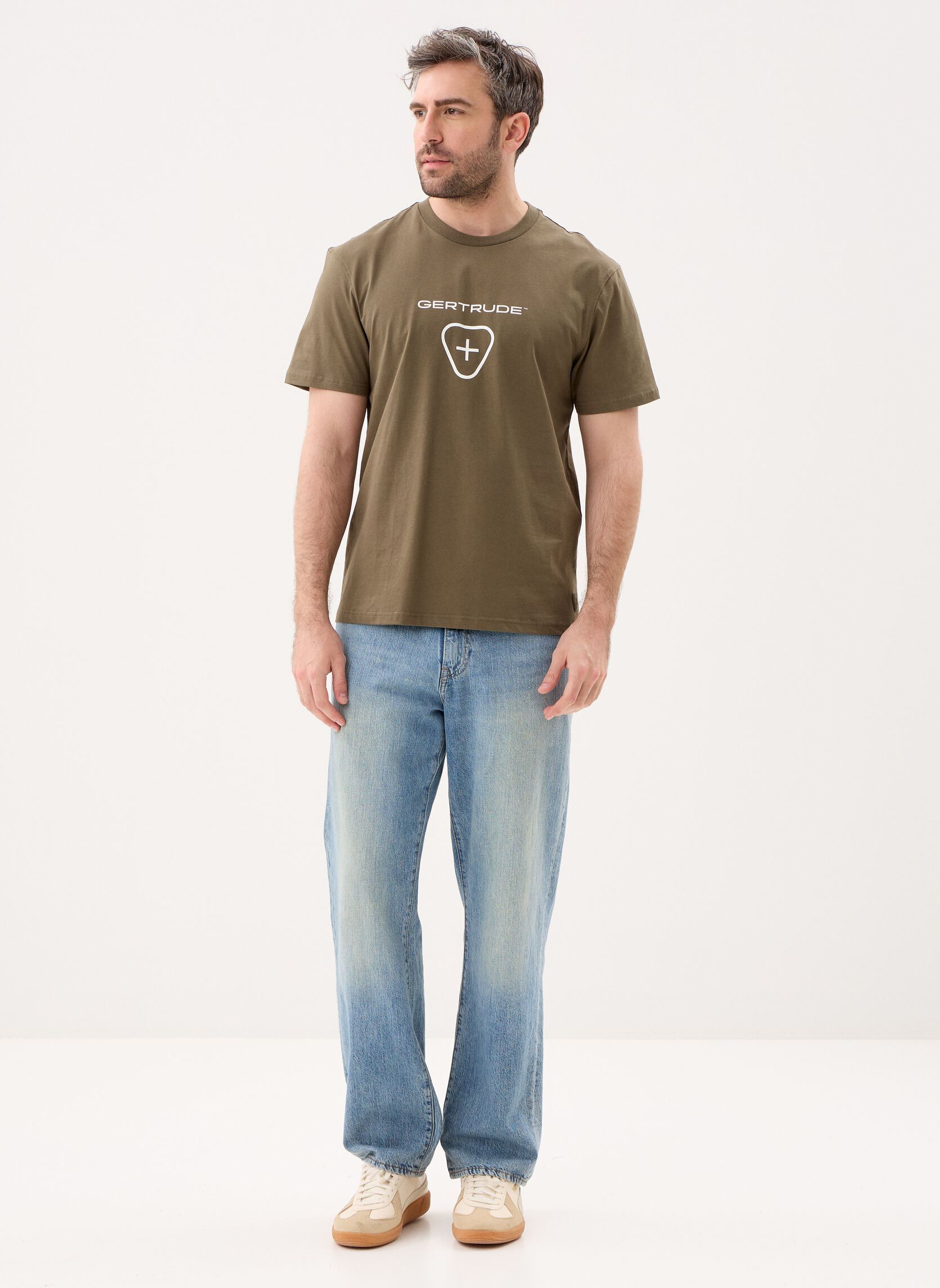 Tee-shirts manches courtes Leonce Logo Tee-Shirt homme vert Gertrude Tee-shirts manches courtes Leonce Logo Tee-Shirt homme vert KHAKI