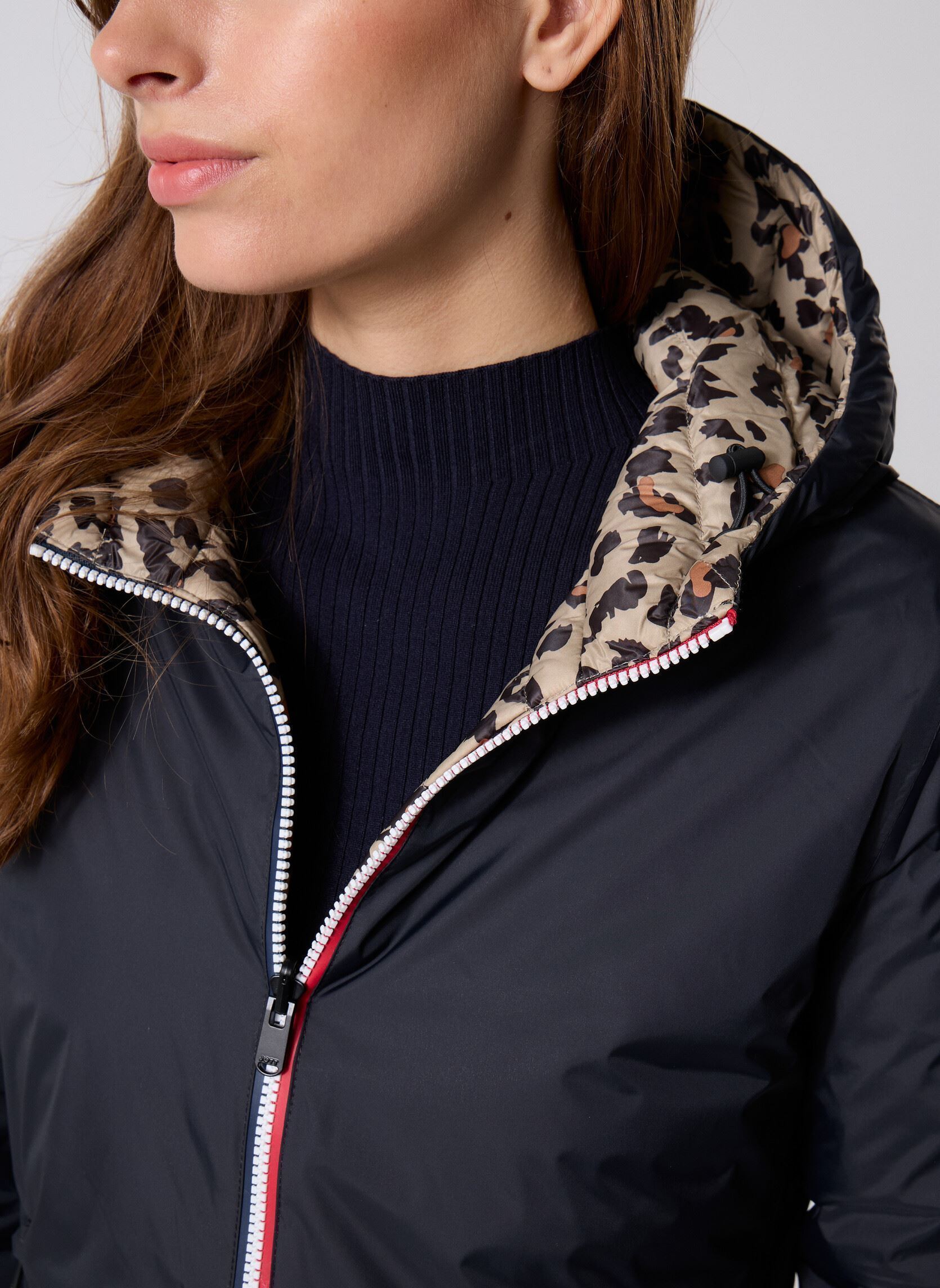 Regenjacken Verone Print damen schwarz JOTT Regenjacken Verone Print damen schwarz BLACK / BEIGE LEOPARD