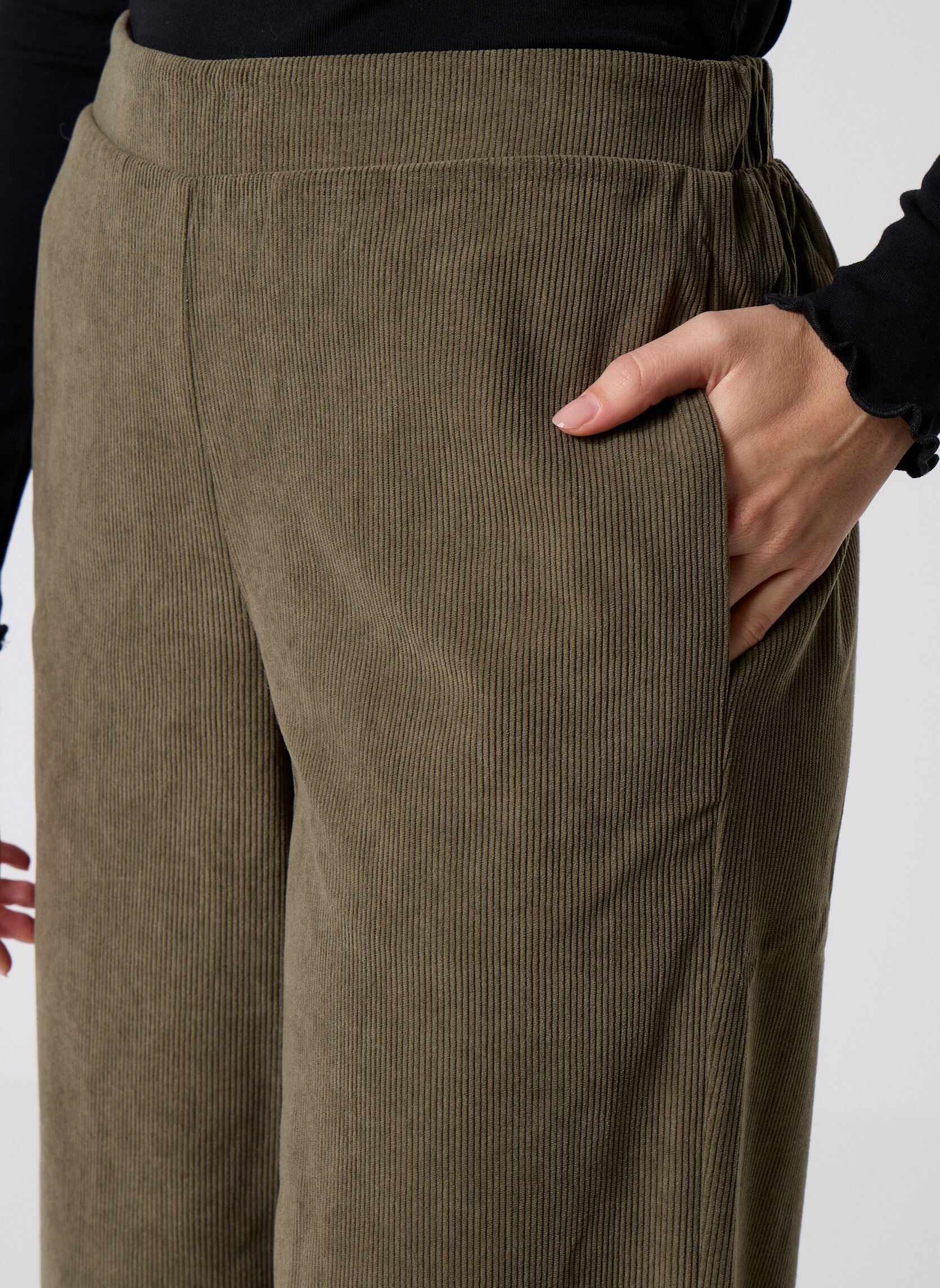 Weite Hosen VMELLY NW PANTS WVN GA damen grün Vero Moda Weite Hosen VMELLY NW PANTS WVN GA damen grün grape leaf