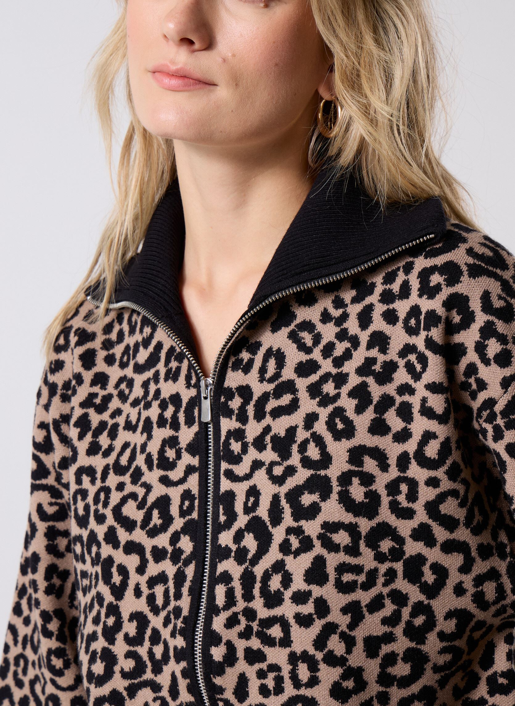 Gilets VMARIA LS HIGHNECK ZIPPER BOMBER JACKET femme noir Vero Moda Gilets VMARIA LS HIGHNECK ZIPPER BOMBER JACKET femme noir Black