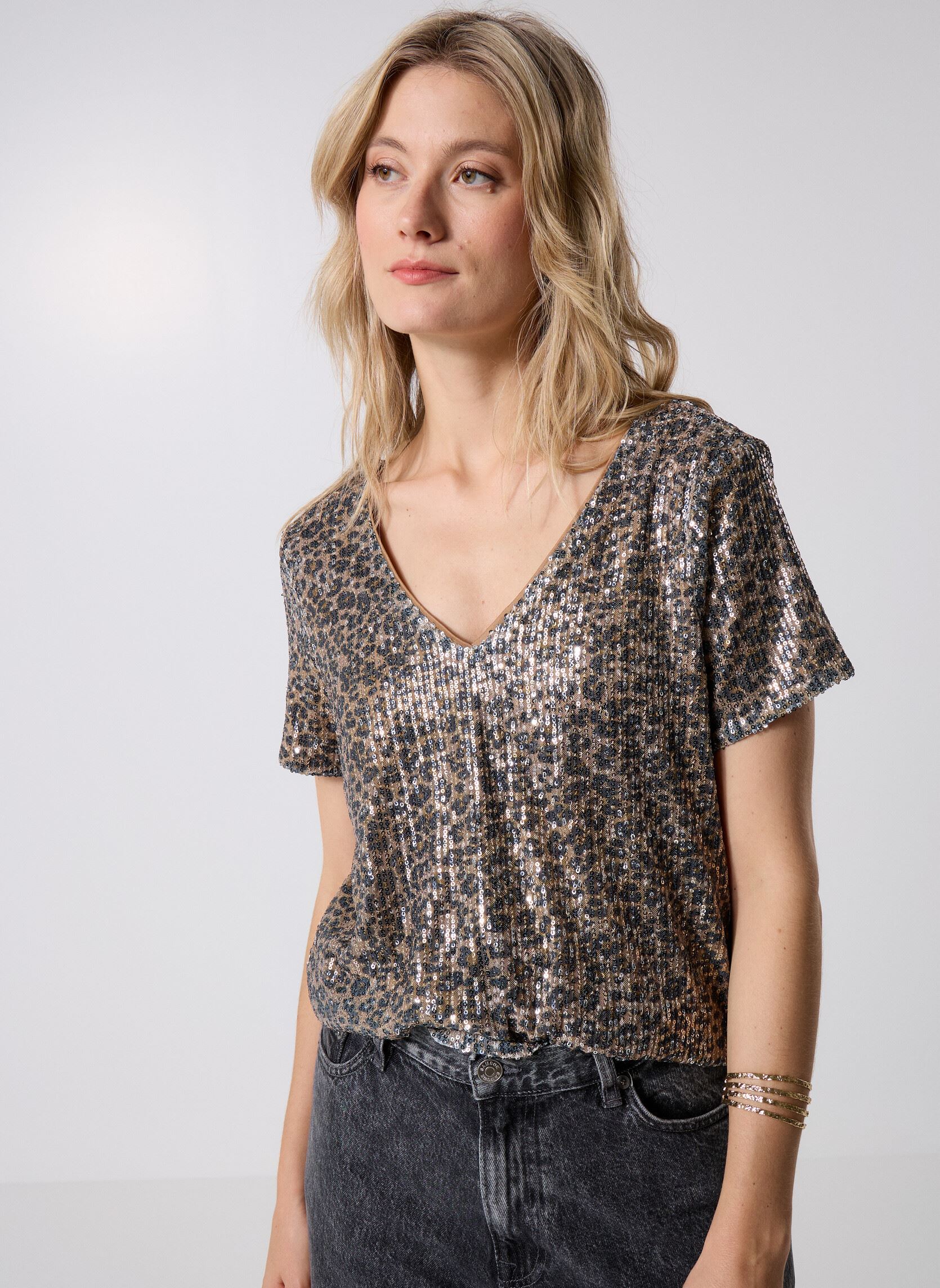 Vêtements Vero Moda VMHANYA SQ / V NECK TOP JRS BTQ pour Accessoires