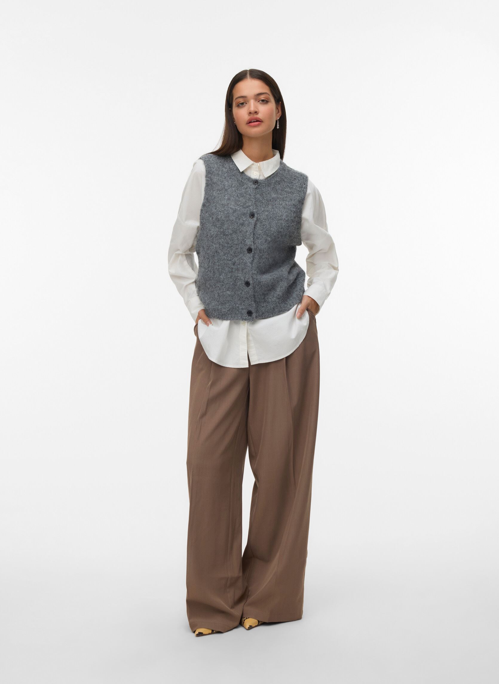 Gilets VMNOVAH SL O-NECK BUTTON VEST NOOS femme gris Vero Moda Gilets VMNOVAH SL O-NECK BUTTON VEST NOOS femme gris Dark Grey Melange