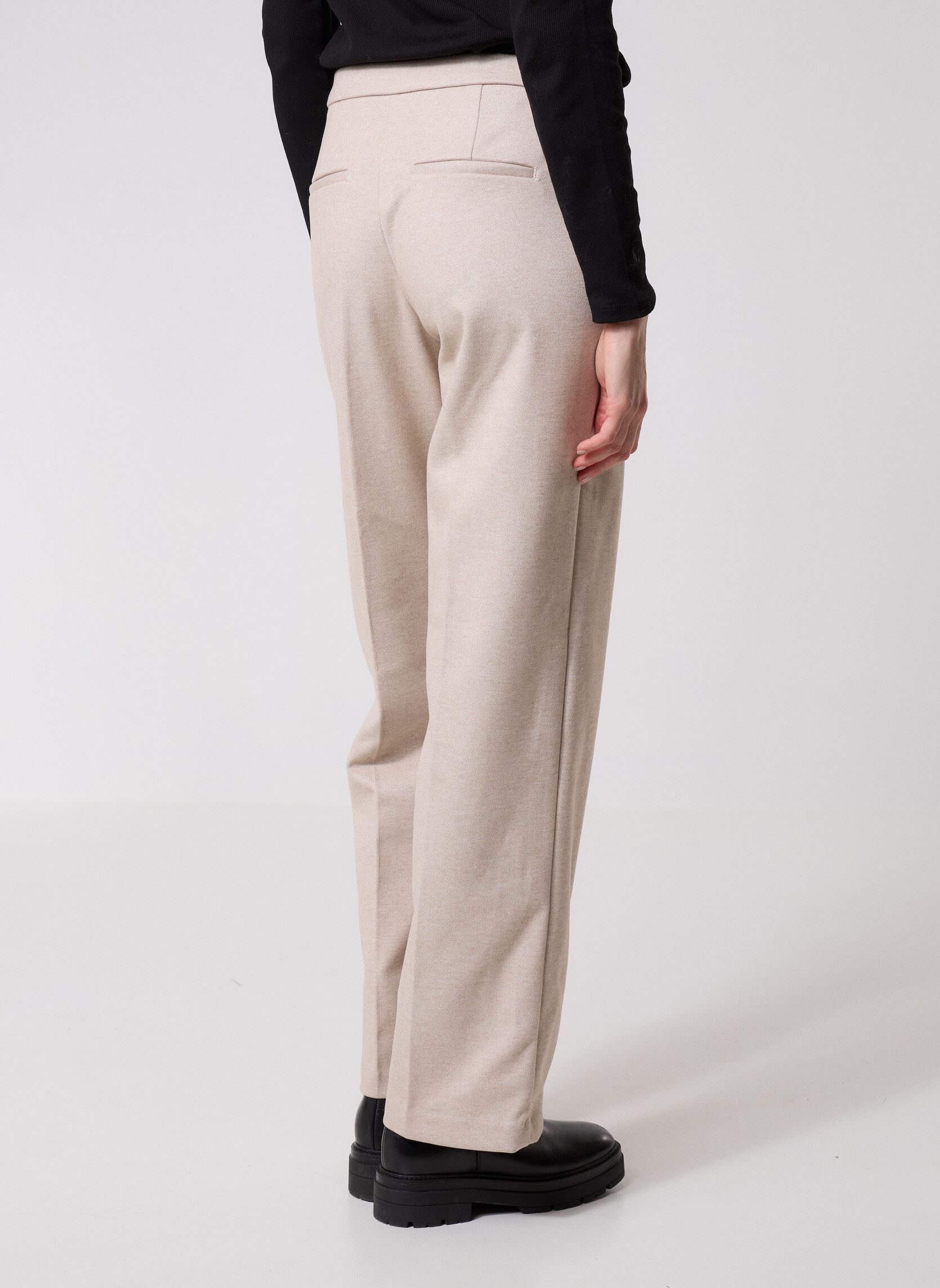 Rechte broeken VMVEGA MW STRAIGHT PANT dames wit Vero Moda Rechte broeken VMVEGA MW STRAIGHT PANT dames wit Oatmeal