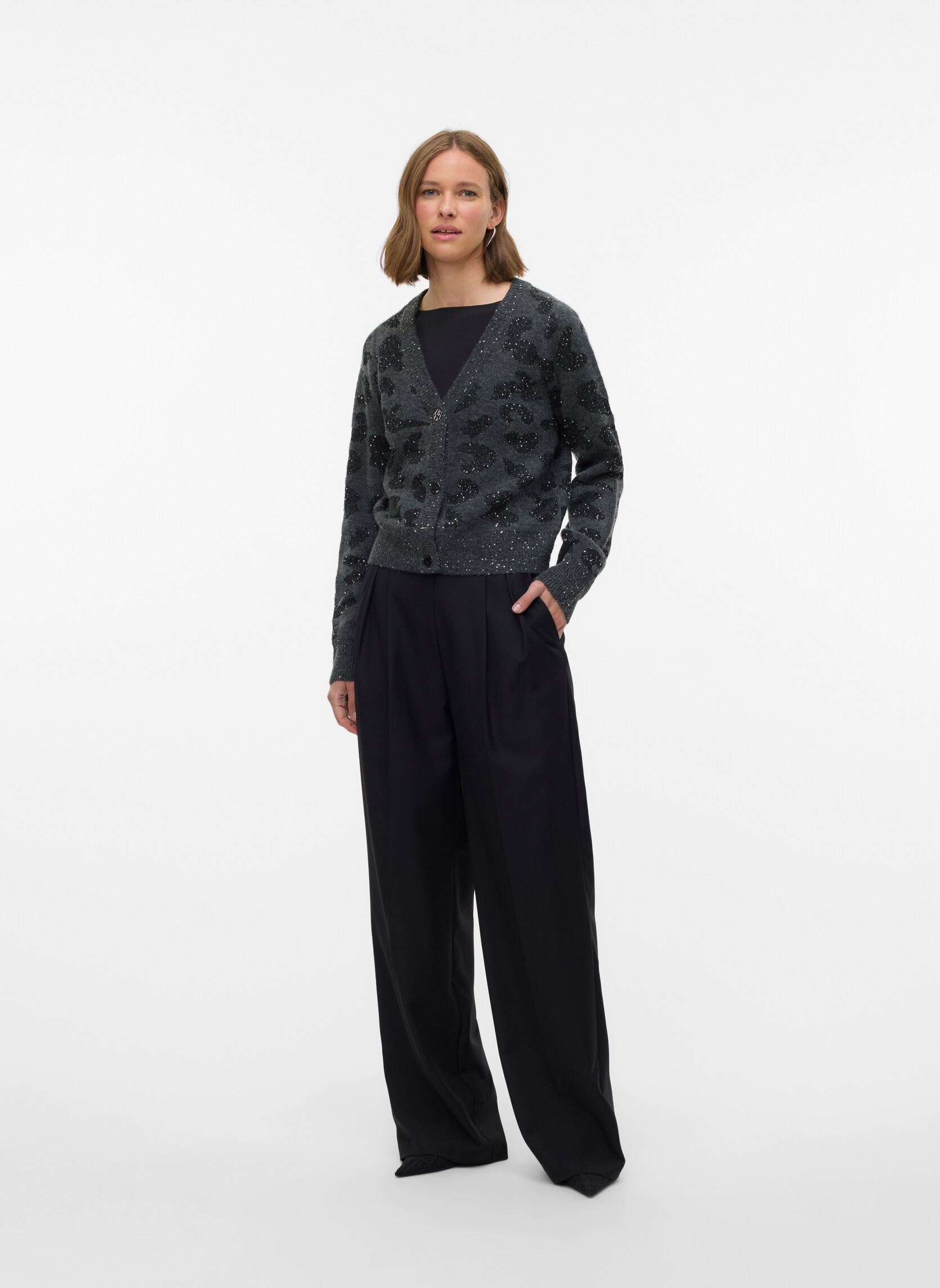 Gilets VMZUZU LS V-NECK CARDIGAN femme gris Vero Moda Gilets VMZUZU LS V-NECK CARDIGAN femme gris Dark Grey Melange