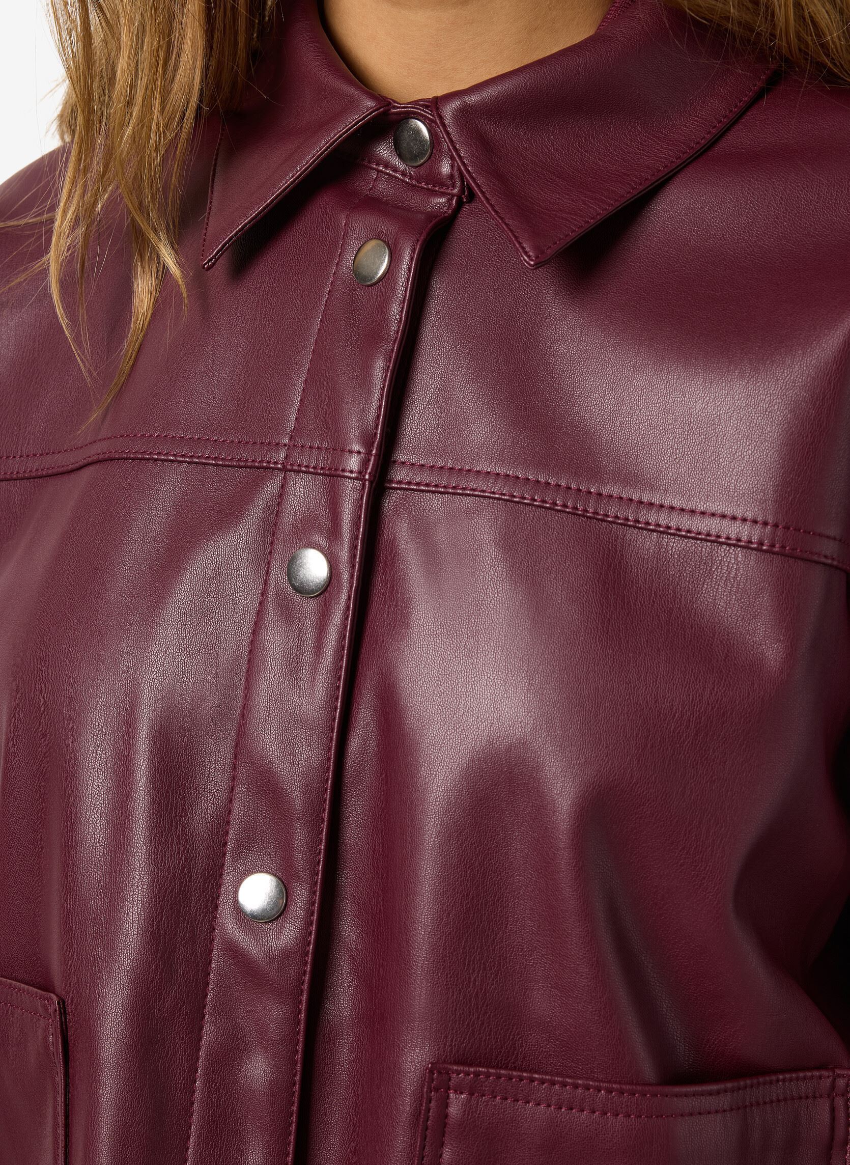Chemises manches longues NMBETTIE LS PU SHIRT femme bordeaux Noisy May Chemises manches longues NMBETTIE LS PU SHIRT femme bordeaux WINDSOR WINE
