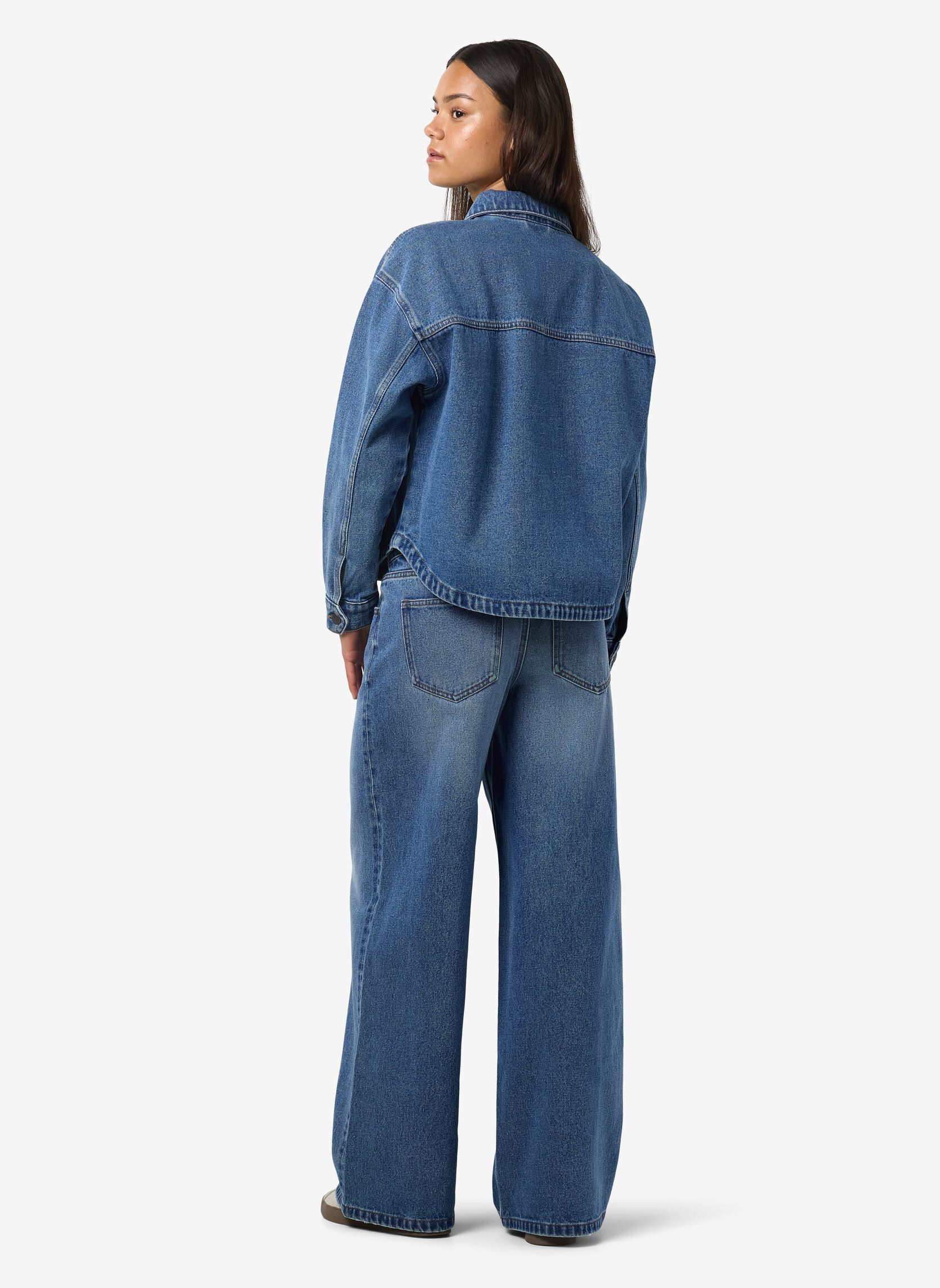Vestes en jean NMKETTIE L/S REG DNM JCKET VI557MB NOOS femme bleu Noisy May Vestes en jean NMKETTIE L/S REG DNM JCKET VI557MB NOOS femme bleu Medium Blue Denim