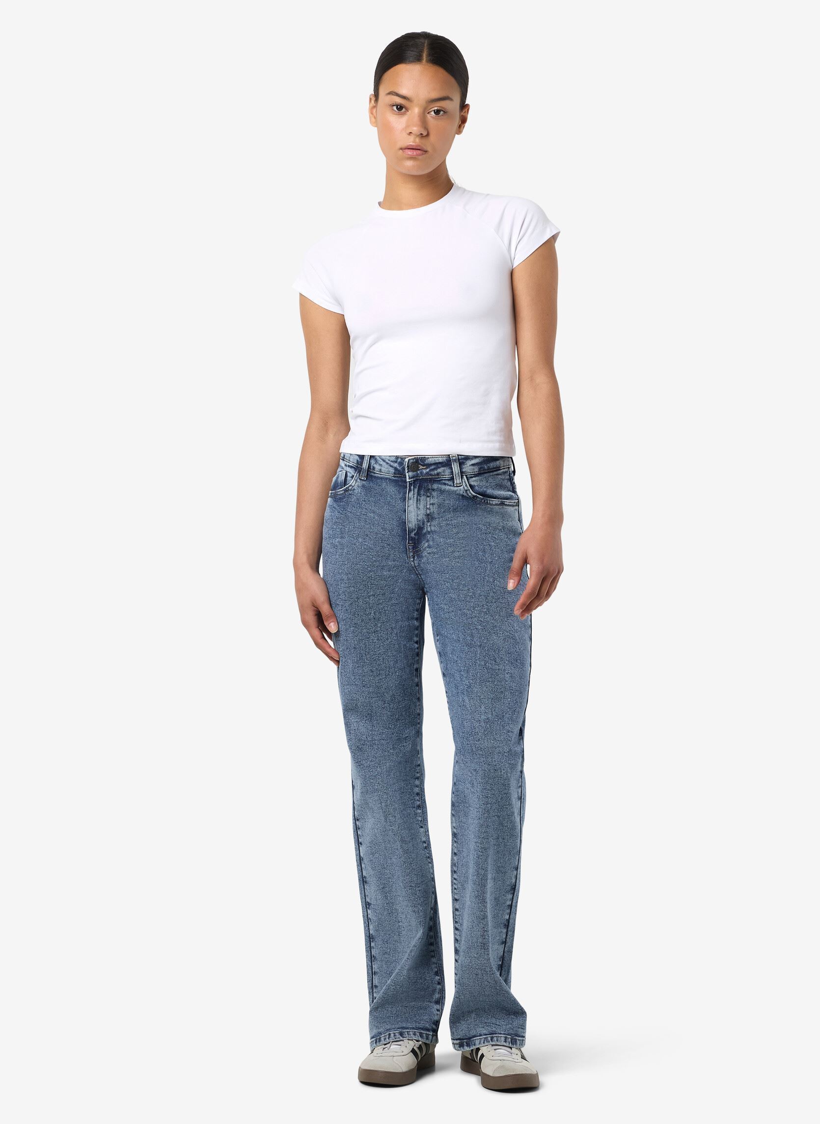 Jeans slim et skinny NMYOLANDA NW WIDE JEANS AZ358MB FWD NOOS femme bleu Noisy May Jeans slim et skinny NMYOLANDA NW WIDE JEANS AZ358MB FWD NOOS femme bleu Medium Blue Denim