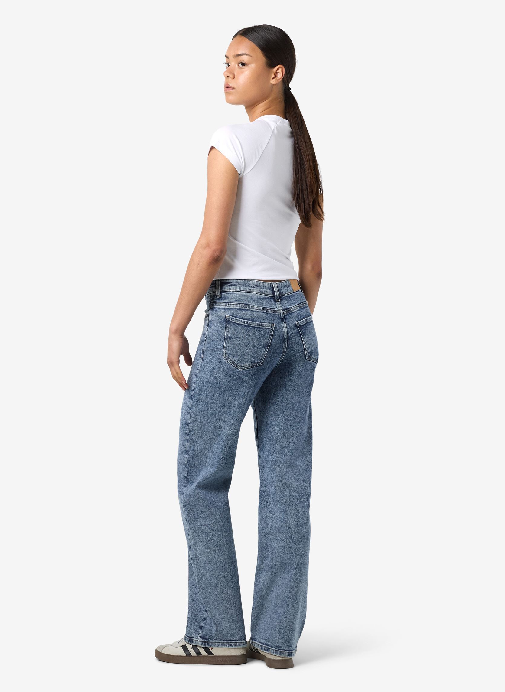 Jeans slim et skinny NMYOLANDA NW WIDE JEANS AZ358MB FWD NOOS femme bleu Noisy May Jeans slim et skinny NMYOLANDA NW WIDE JEANS AZ358MB FWD NOOS femme bleu Medium Blue Denim