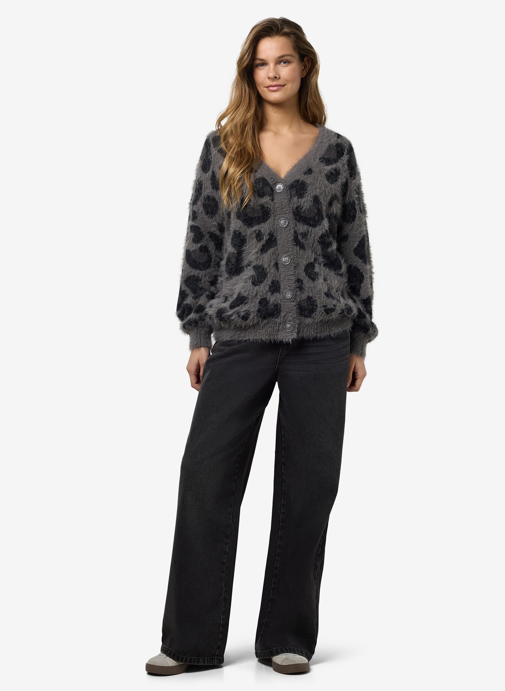 Chalecos NMFLYNN L/S V-NECK KNIT CARDIGAN NOOS mujer gris Noisy May Chalecos NMFLYNN L/S V-NECK KNIT CARDIGAN NOOS mujer gris Charcoal Gray