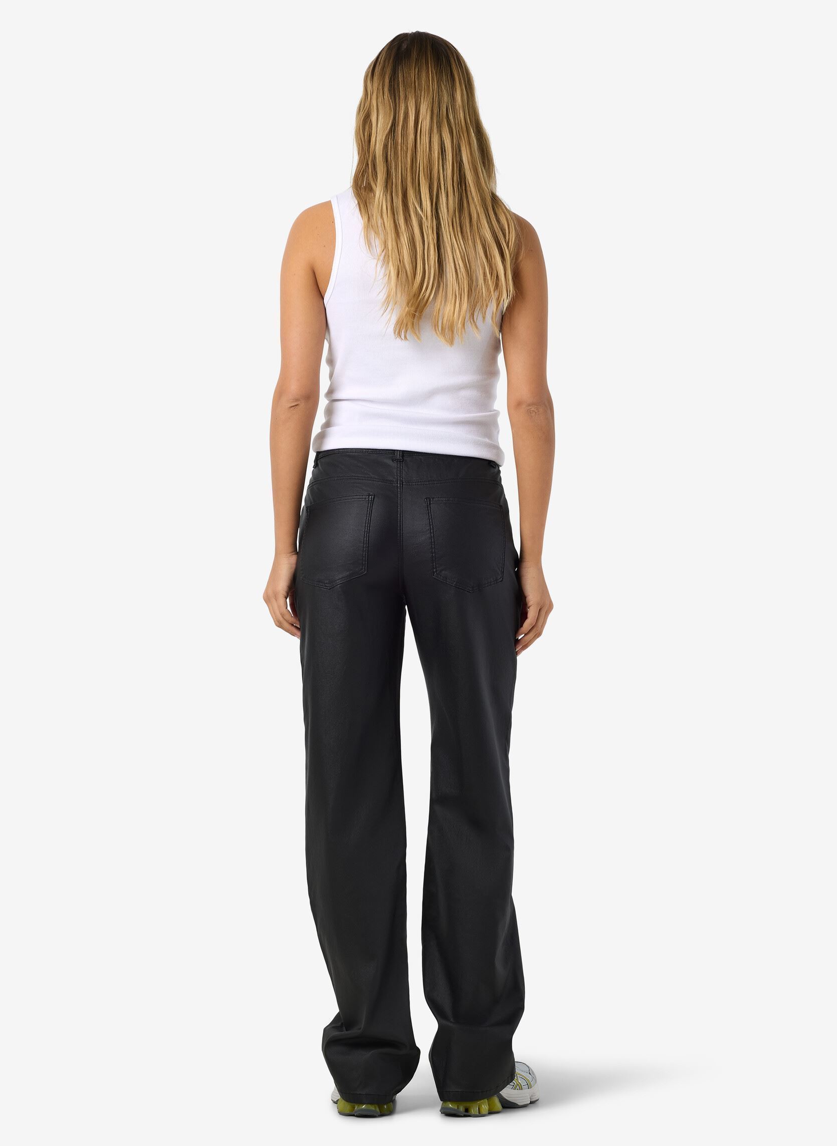 Weite Jeans NMYOLANDA NW WIDE LEG COATED DENIM BOX damen schwarz Noisy May Weite Jeans NMYOLANDA NW WIDE LEG COATED DENIM BOX damen schwarz Black