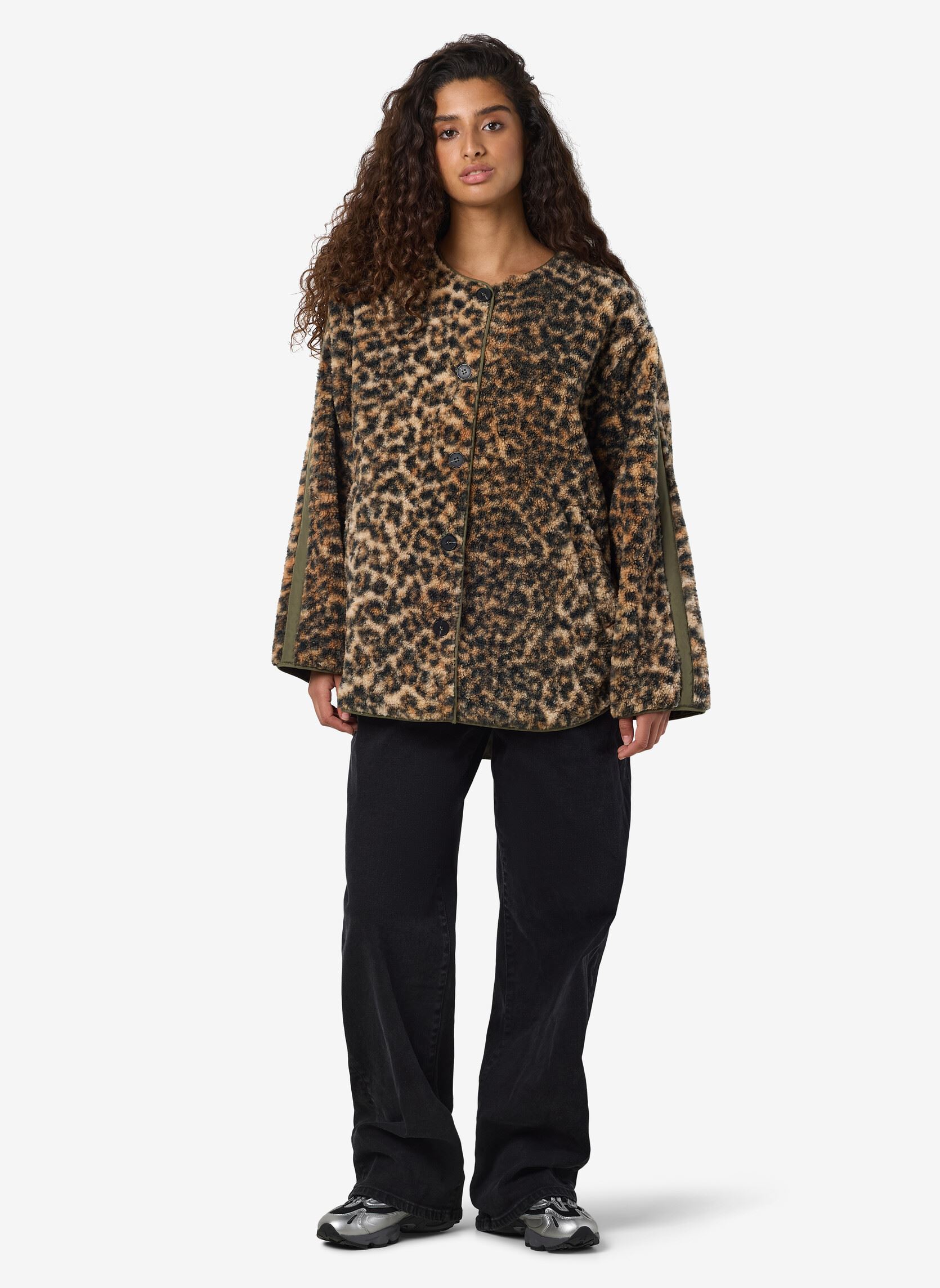 Bontjassen NMFELINE LOOSE TEDDY JACKET FWD dames bruin Noisy May Bontjassen NMFELINE LOOSE TEDDY JACKET FWD dames bruin Birch