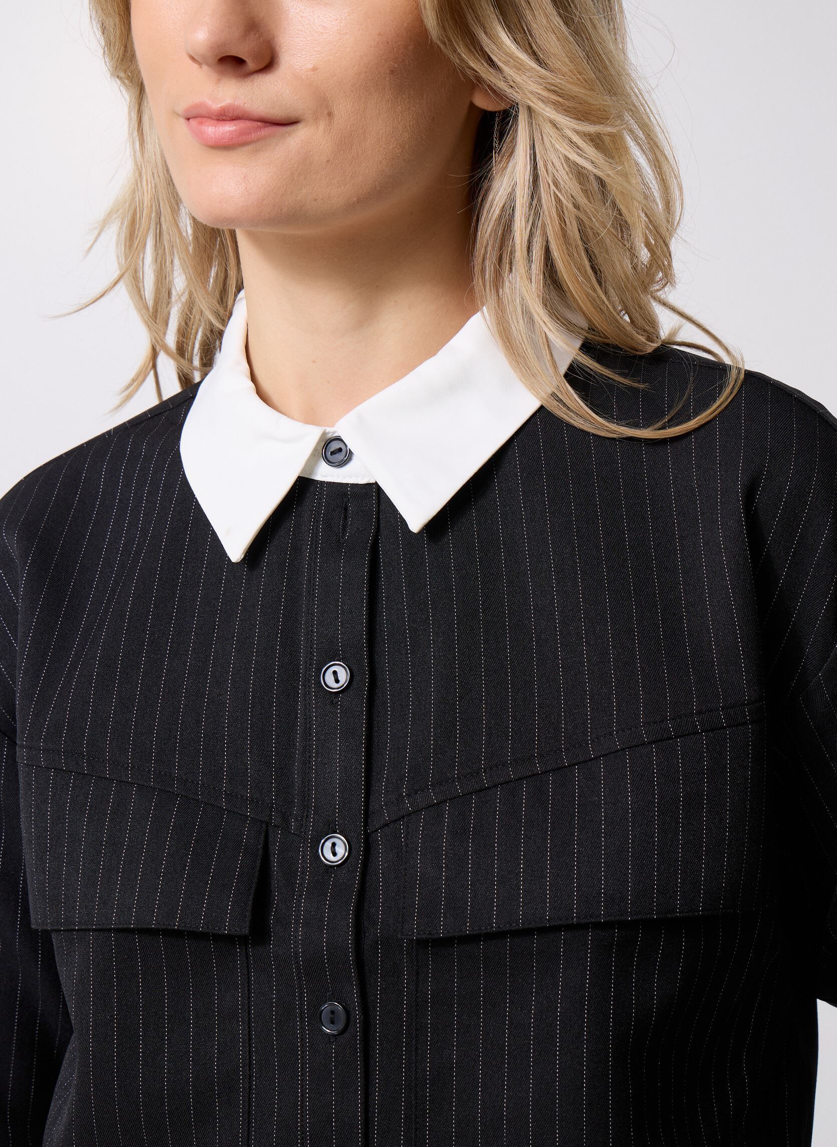 Lange mouw overhemden NMDALLAS L/S CROP PINSTRIPE SHIRT FWD dames zwart Noisy May Lange mouw overhemden NMDALLAS L/S CROP PINSTRIPE SHIRT FWD dames zwart Black