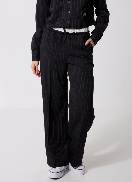 Noisy May Rechte broeken NMDALLAS NW PINSTRIPE BOXER PANTS FWD dames zwart