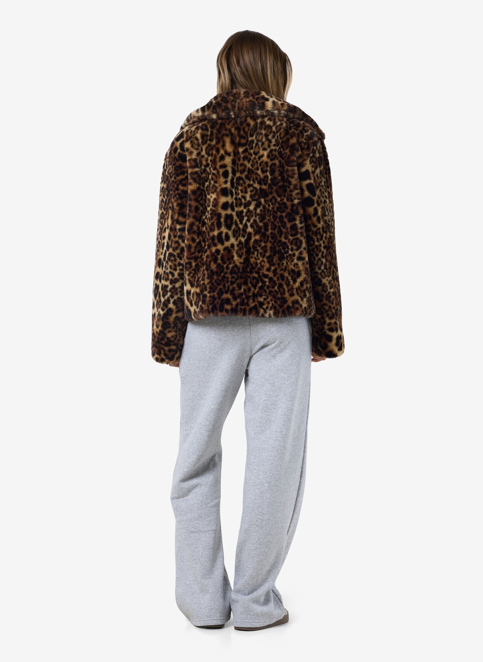 Bontjassen NMEVE LEO FUR JACKET dames bruin Noisy May Bontjassen NMEVE LEO FUR JACKET dames bruin MOCHA BISQUE