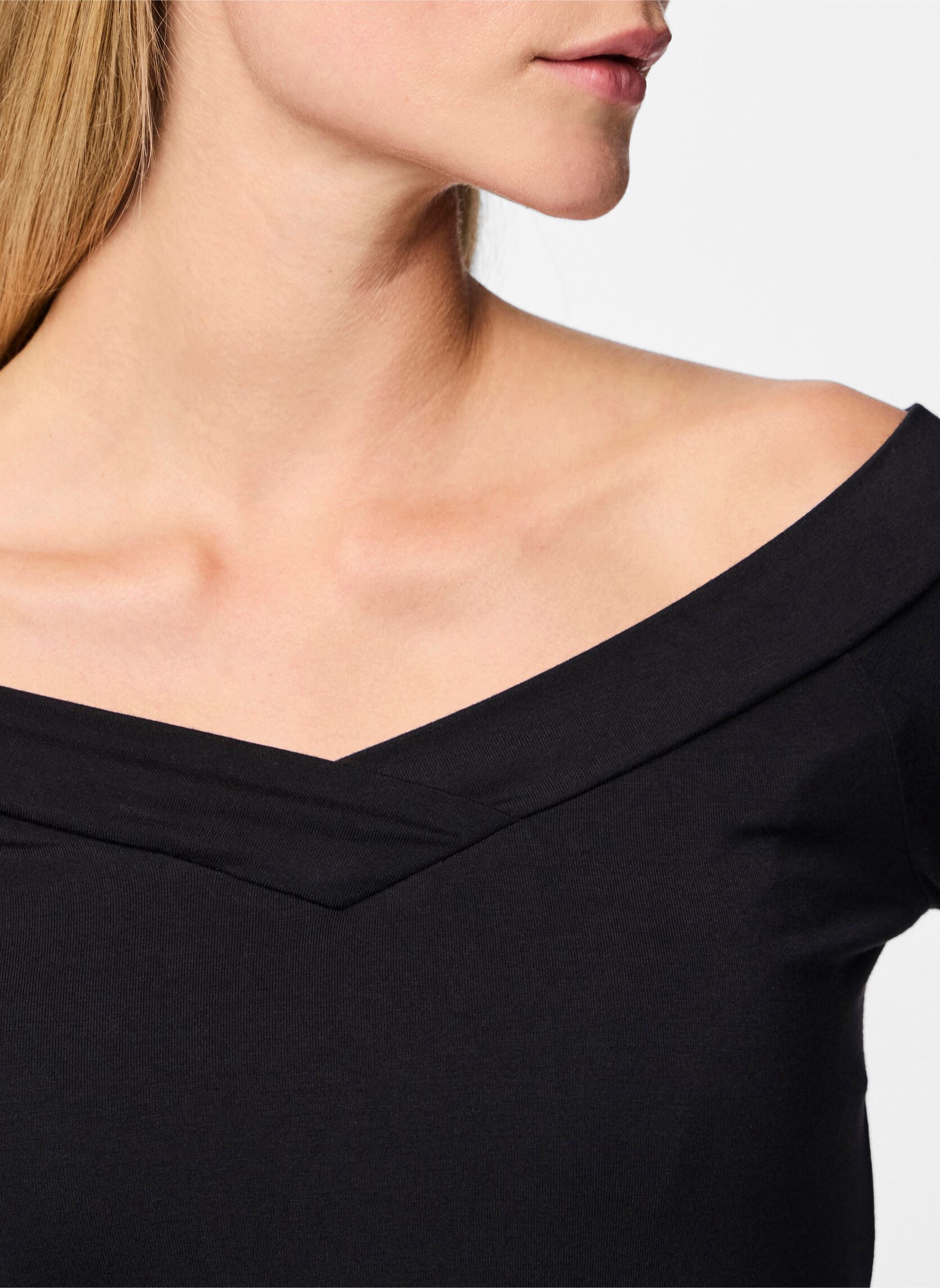 Tee-shirts manches longues Pcmaliva Ls Offs V-Neck Top Jrs Noos Bc femme noir Pieces Tee-shirts manches longues Pcmaliva Ls Offs V-Neck Top Jrs Noos Bc femme noir Black