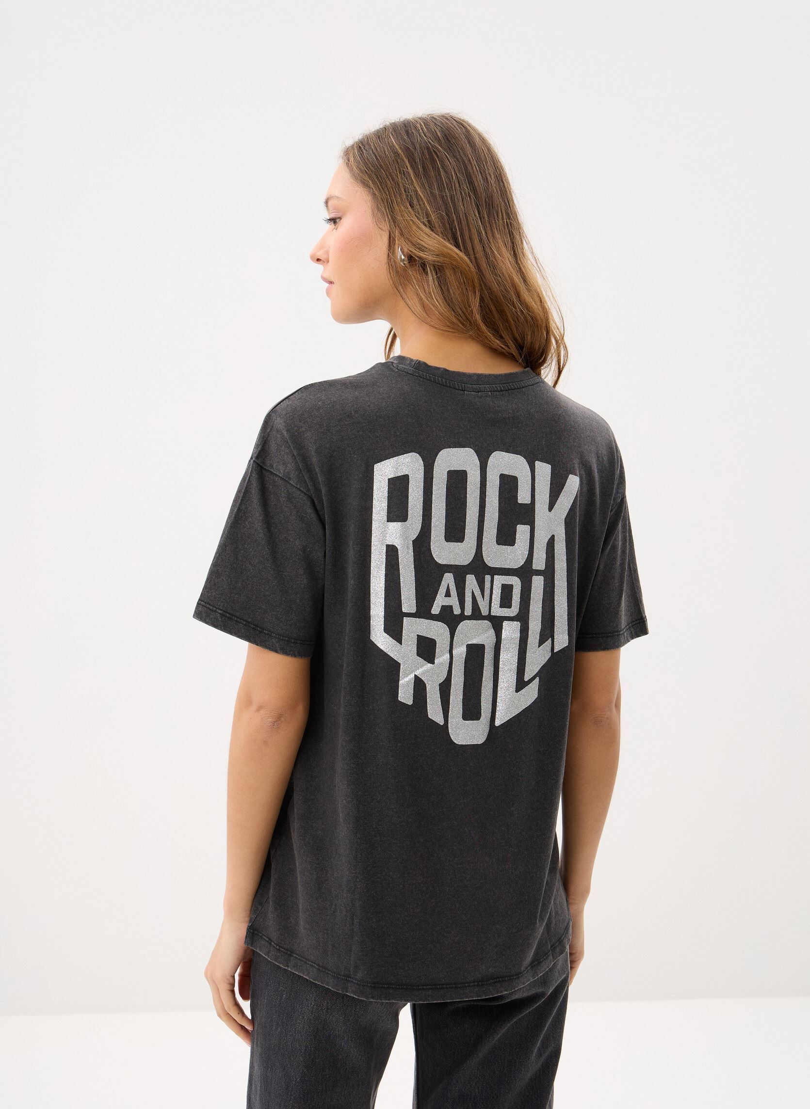 Tee-shirts manches courtes Pceloise Ss Washed Print Tee Fc Bc femme noir Pieces Tee-shirts manches courtes Pceloise Ss Washed Print Tee Fc Bc femme noir BLACK PRINT:ROCK & ROLL ON BAC