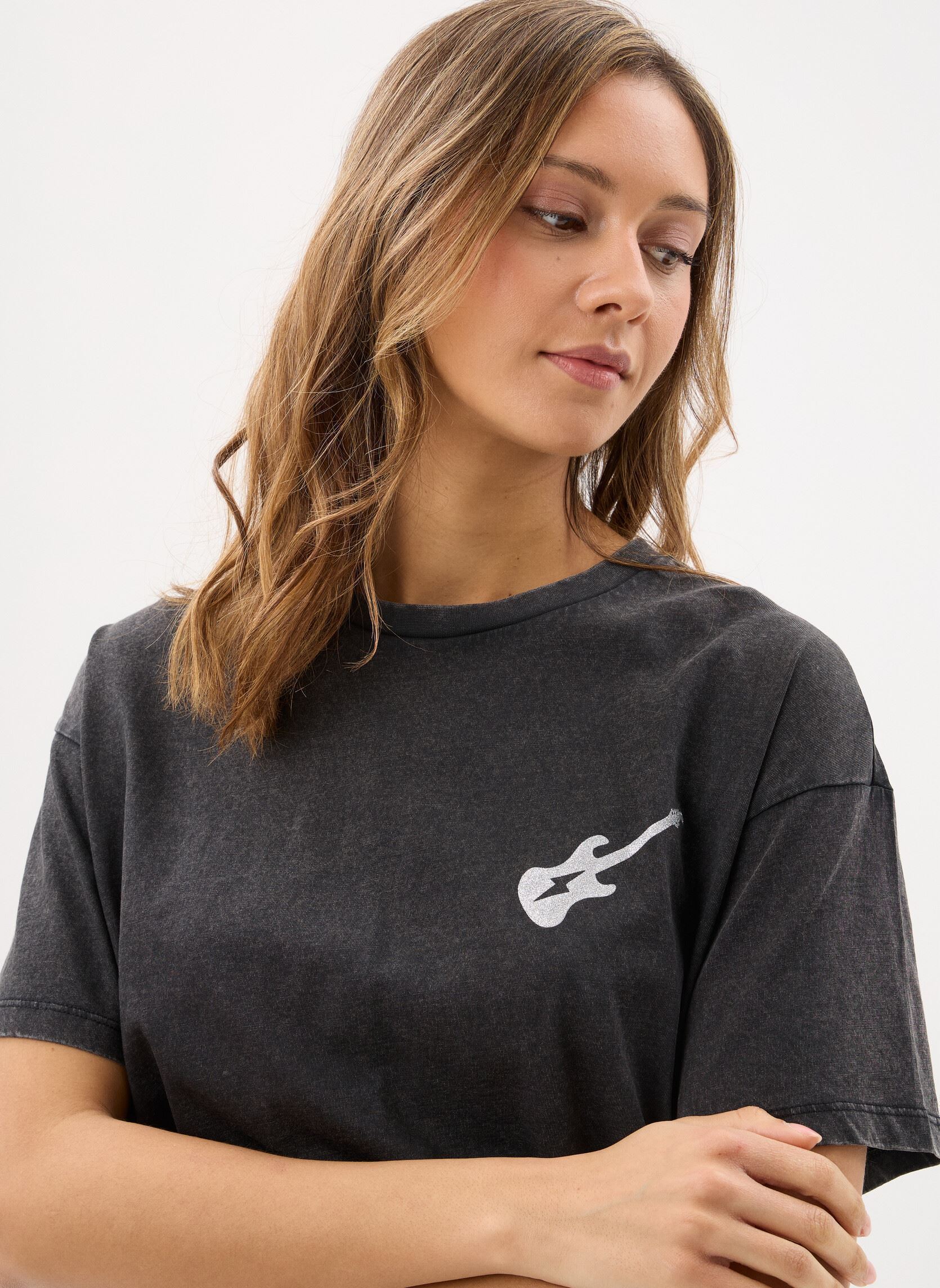 Tee-shirts manches courtes Pceloise Ss Washed Print Tee Fc Bc femme noir Pieces Tee-shirts manches courtes Pceloise Ss Washed Print Tee Fc Bc femme noir BLACK PRINT:ROCK & ROLL ON BAC