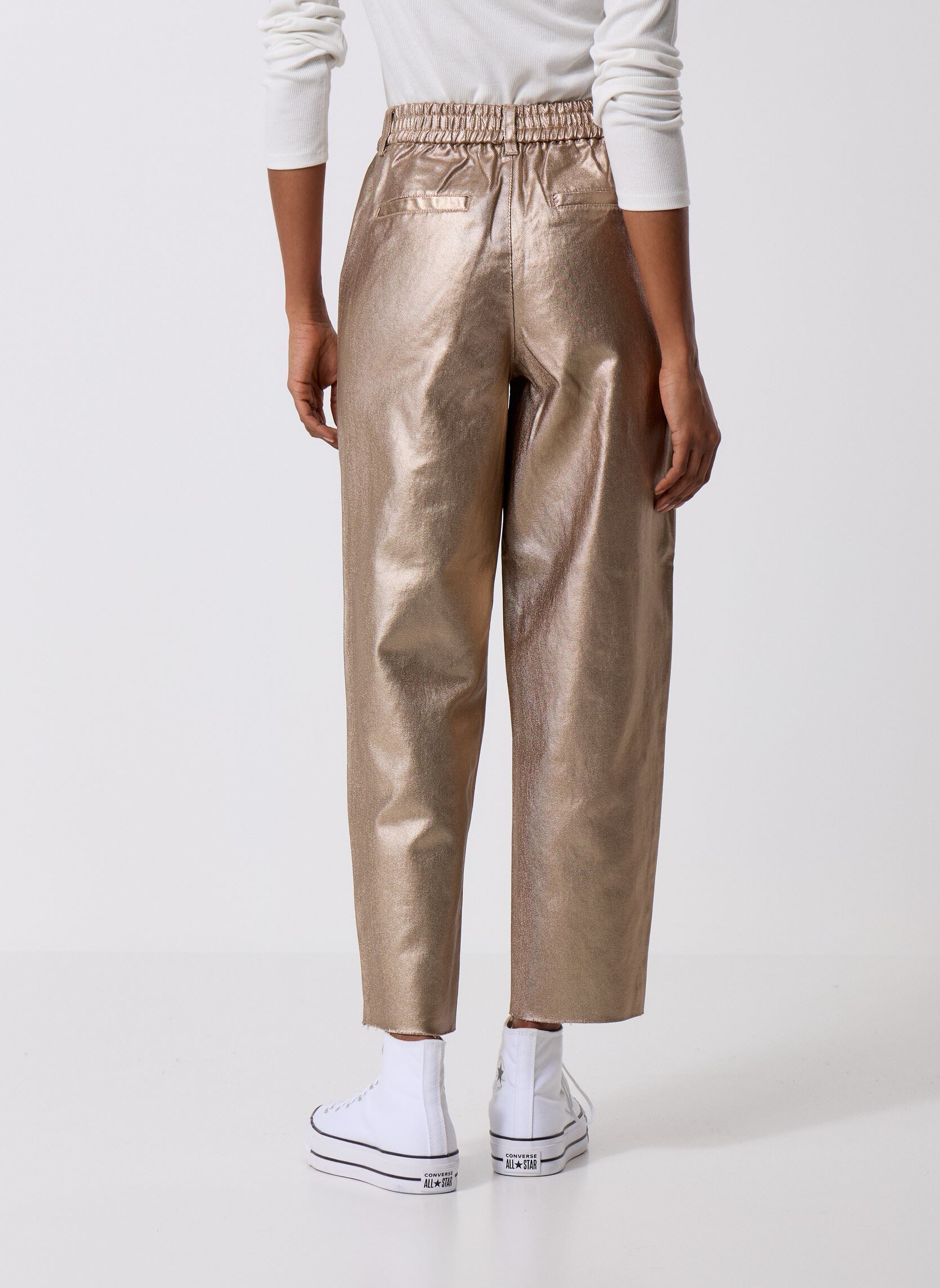 Rechte broeken Pcjally Mw Wvn Pant Fc dames goud en brons Pieces Rechte broeken Pcjally Mw Wvn Pant Fc dames goud en brons Gold Colour
