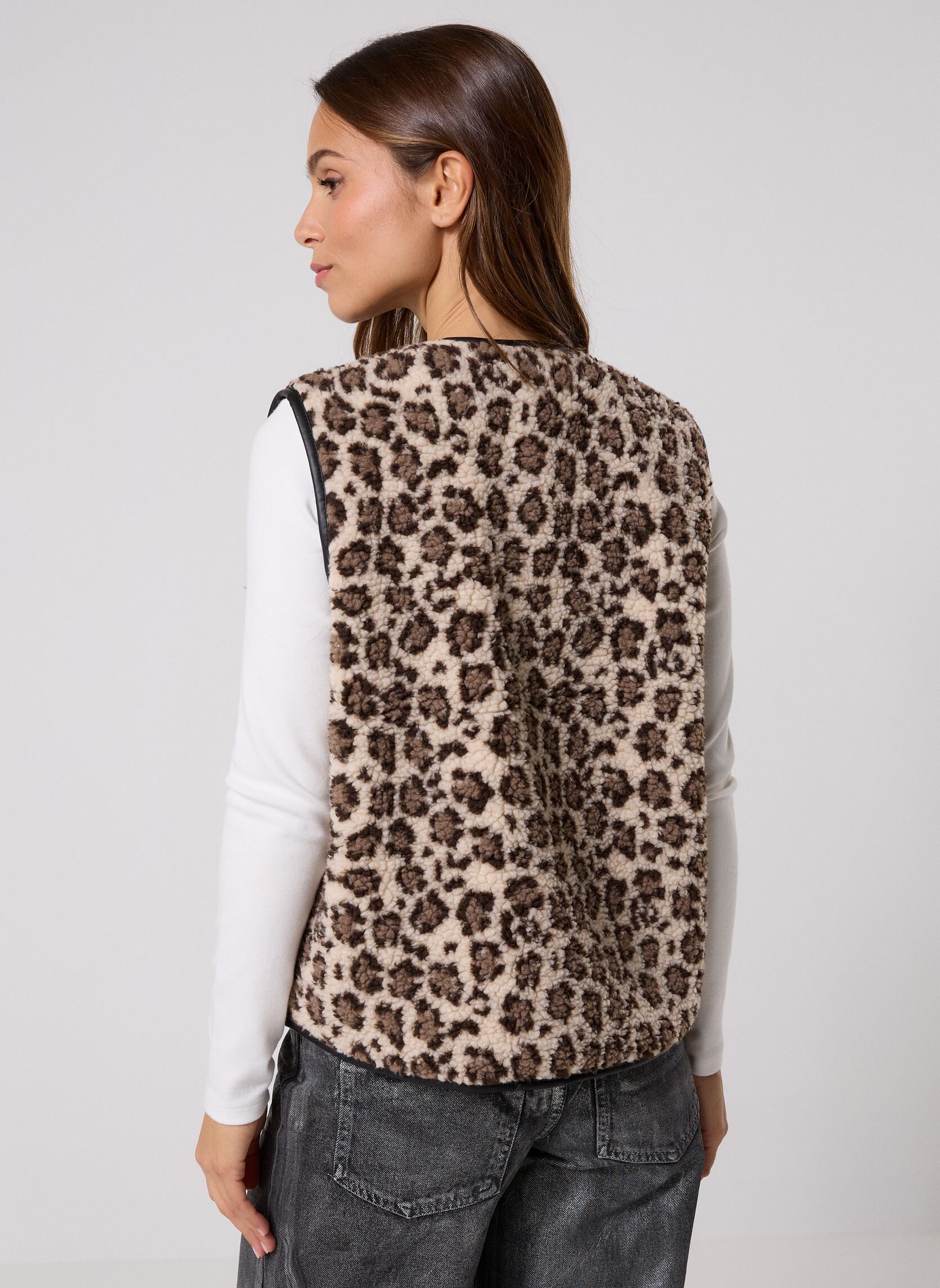 Vestes sans manches Pcnetty Teddy Vest Fc Bc femme blanc Pieces Vestes sans manches Pcnetty Teddy Vest Fc Bc femme blanc White pepper