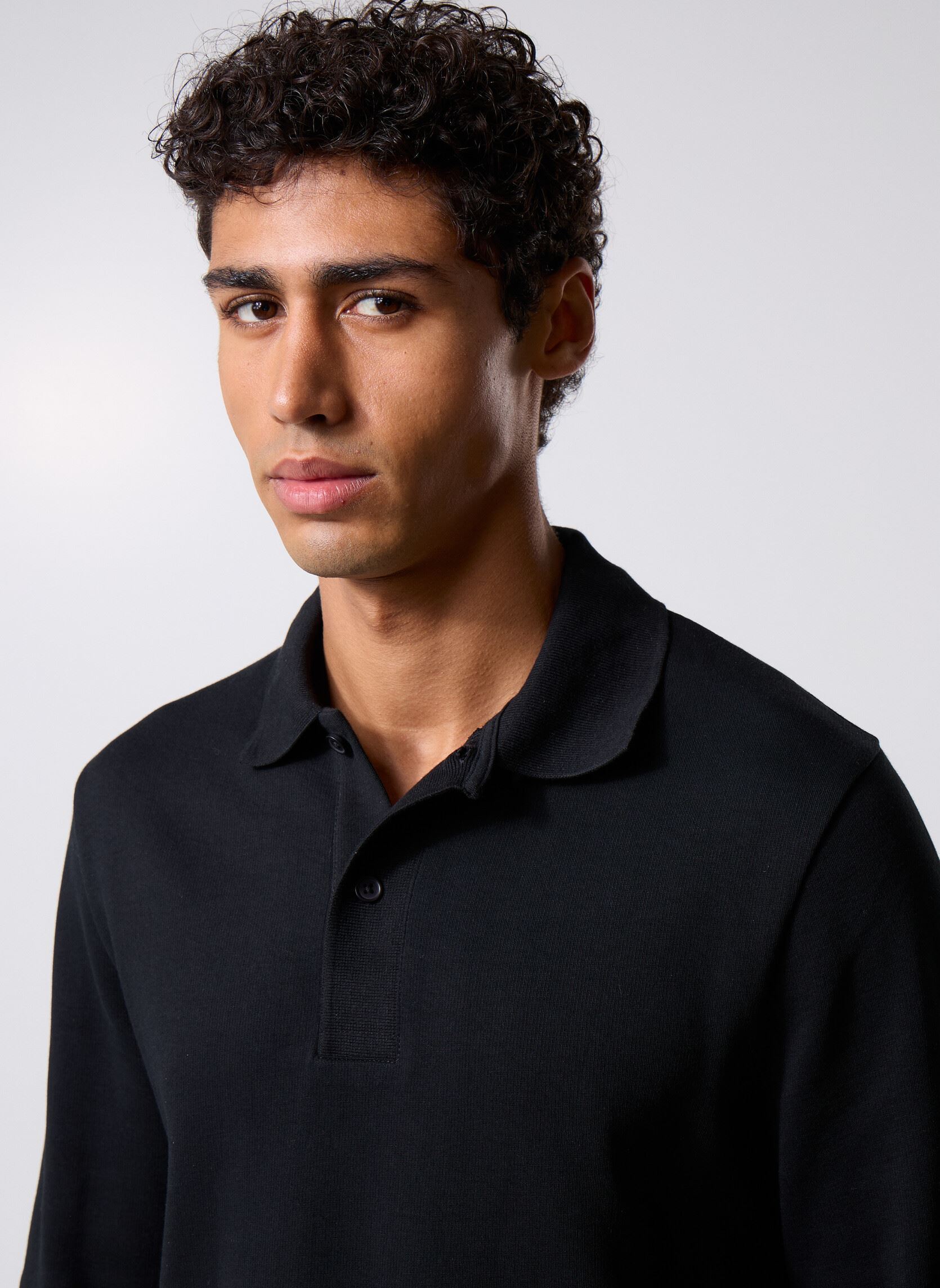 Pulls PULPOLO homme noir Marvin&Co Pulls PULPOLO homme noir BLACK BEAUTY