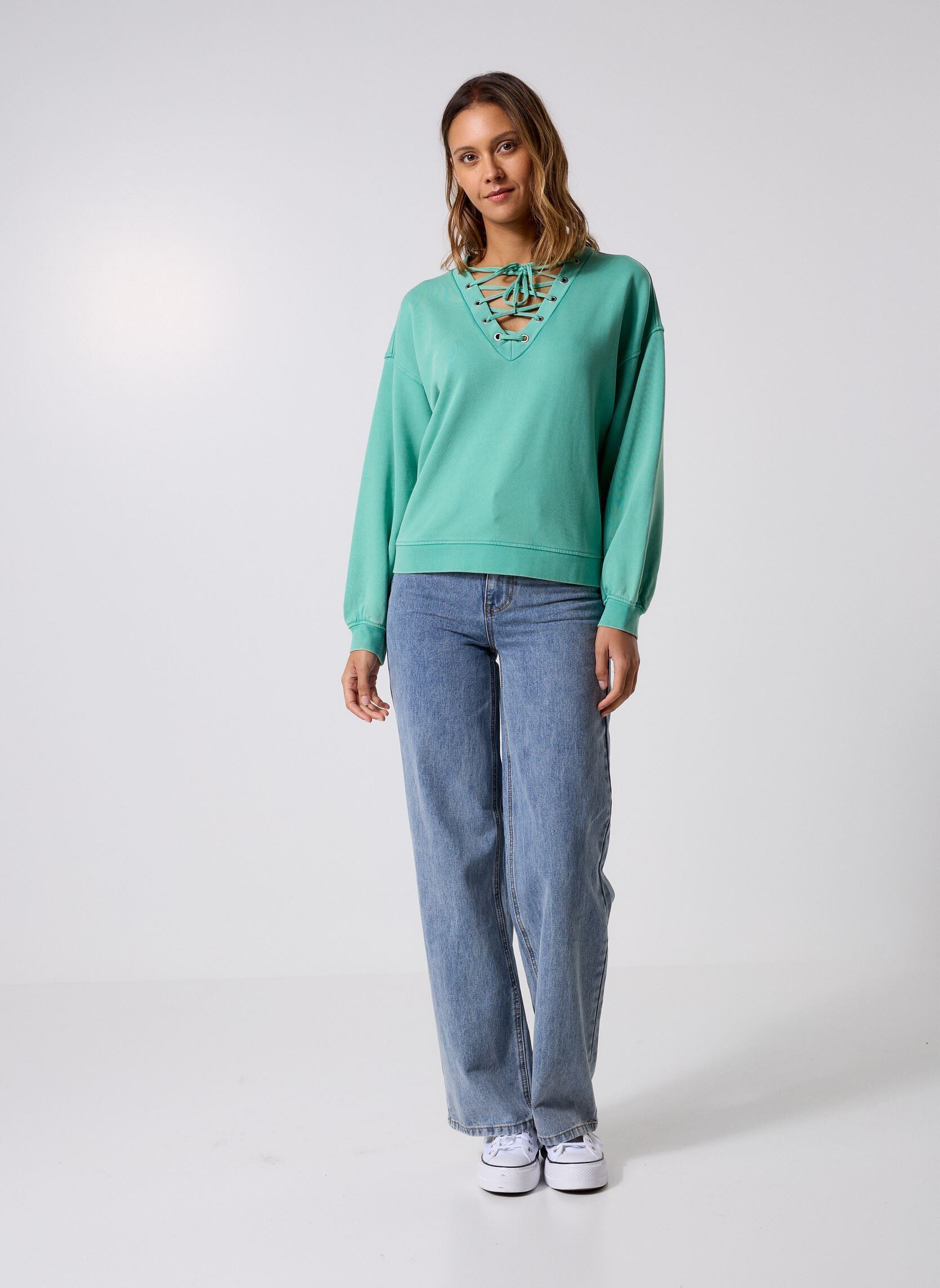 Sweater Vigley L/S Eyelet Detail Sweatshirt dames groen Vila Sweater Vigley L/S Eyelet Detail Sweatshirt dames groen Winter Green