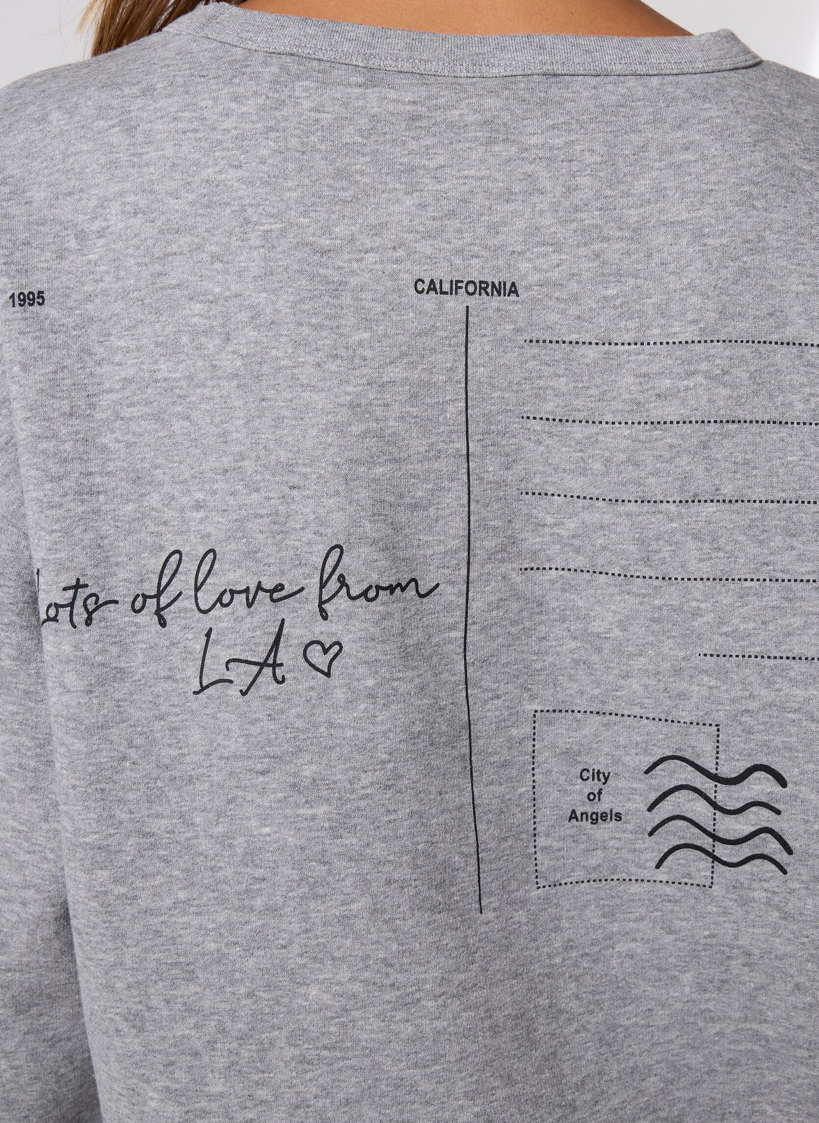 Sweatshirts Vimaldea O-Neck L/S Emb Sweatshirt femme gris Vila Sweatshirts Vimaldea O-Neck L/S Emb Sweatshirt femme gris Light Grey Melange
