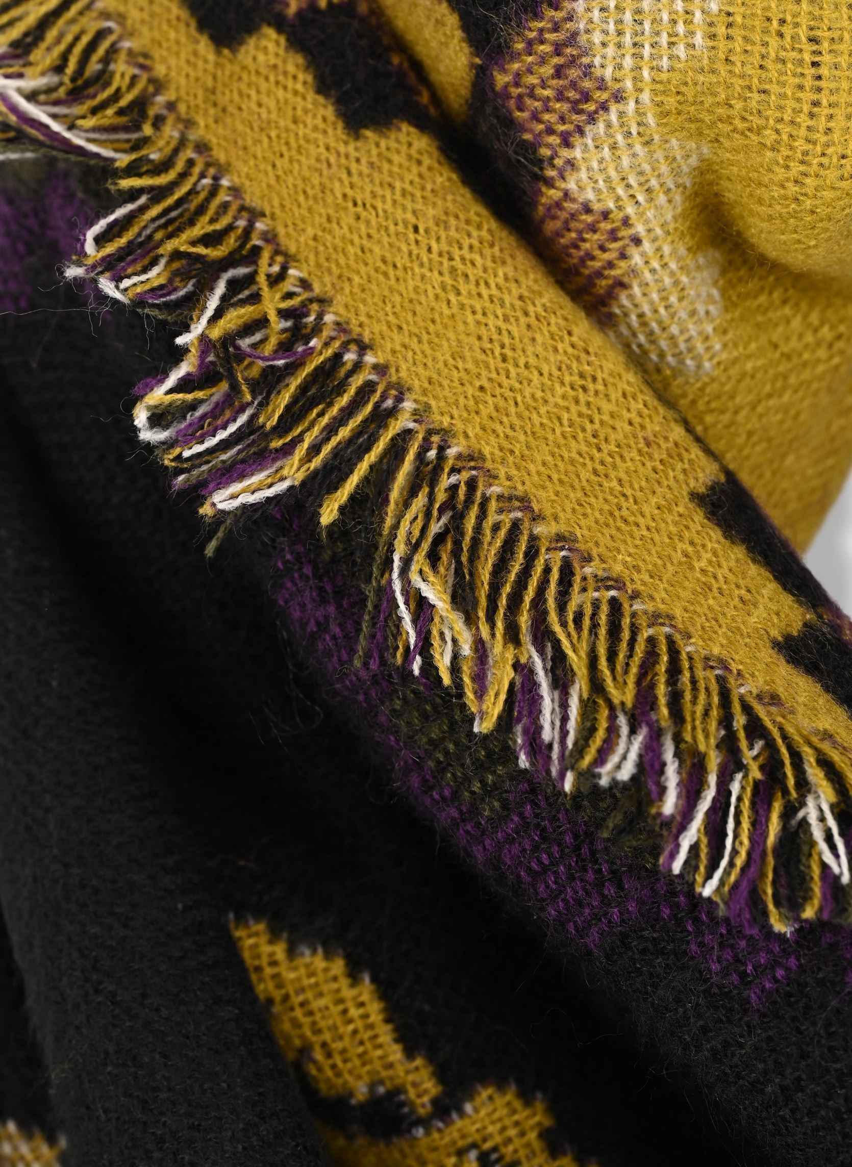 Schals Vifrotila Triangle Scarf/Ef damen schwarz Vila Schals Vifrotila Triangle Scarf/Ef damen schwarz Black Beauty