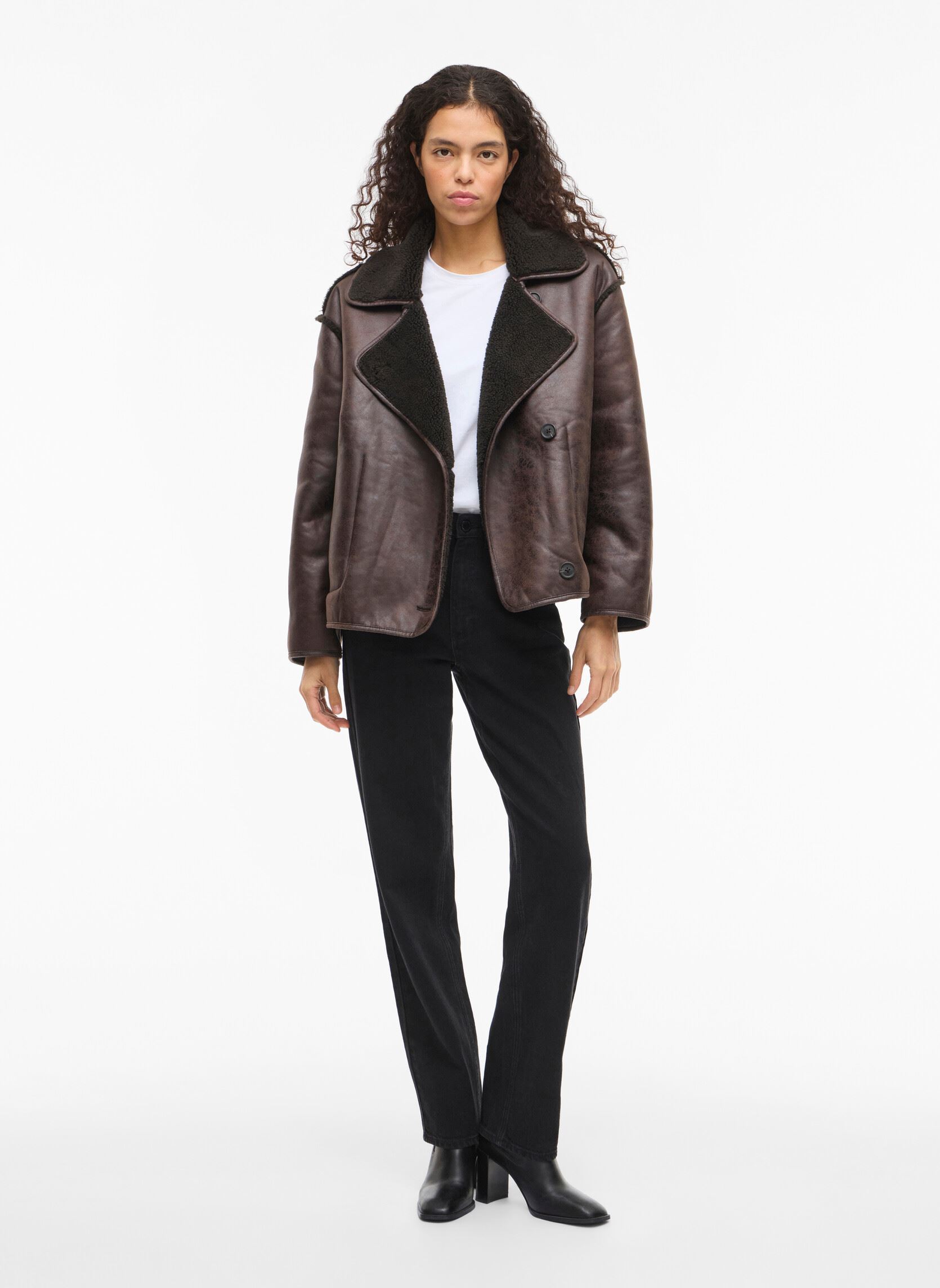 Bomberjacks Vikadera L/S Shearling Jacket dames bruin Vila Bomberjacks Vikadera L/S Shearling Jacket dames bruin Demitasse