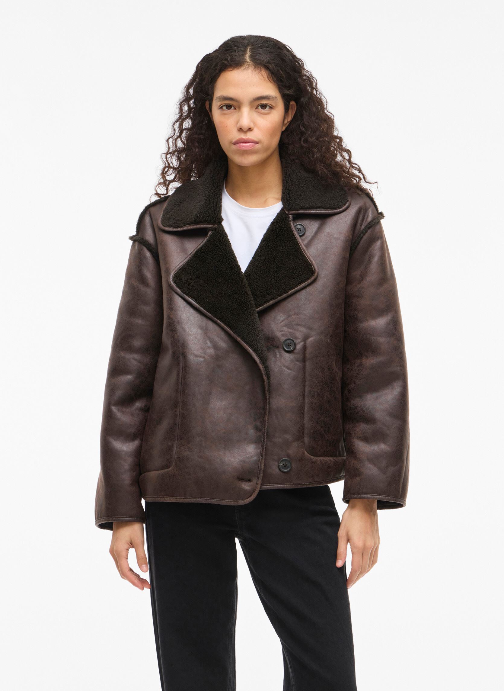 Bomberjacks Vikadera L/S Shearling Jacket dames bruin Vila Bomberjacks Vikadera L/S Shearling Jacket dames bruin Demitasse